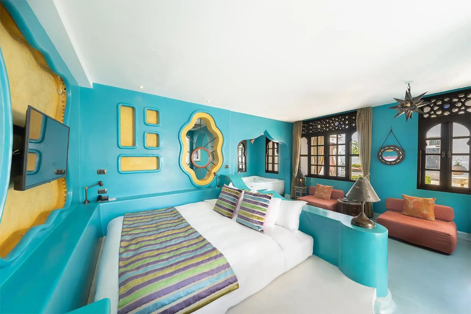 Deluxe Courtyard Grand Jacuzzi in Villa Maroc Resort Deluxe Courtyard Grand Jacuzzi in Villa Maroc Resort