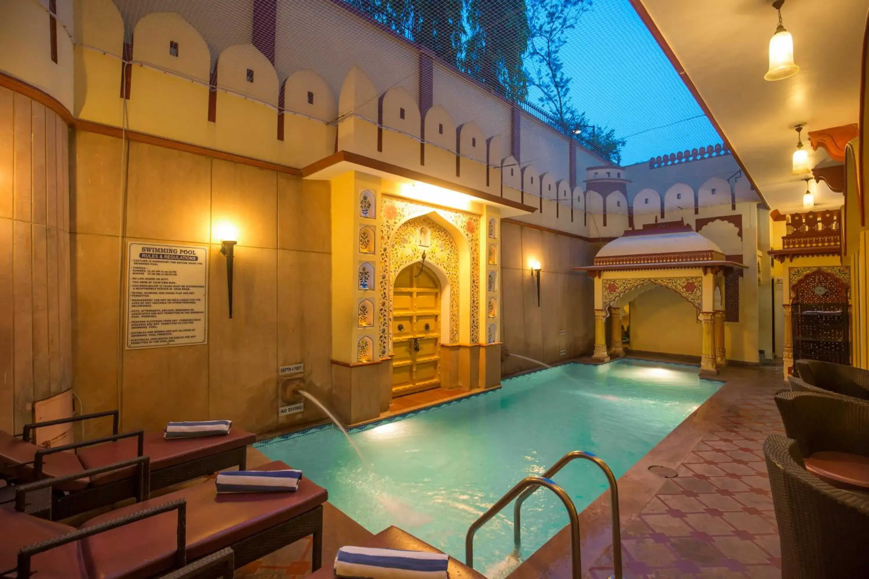 Swimming pool in Umaid Mahal - A Heritage Style Boutique Hotel Swimming pool in Umaid Mahal - A Heritage Style Boutique Hotel
