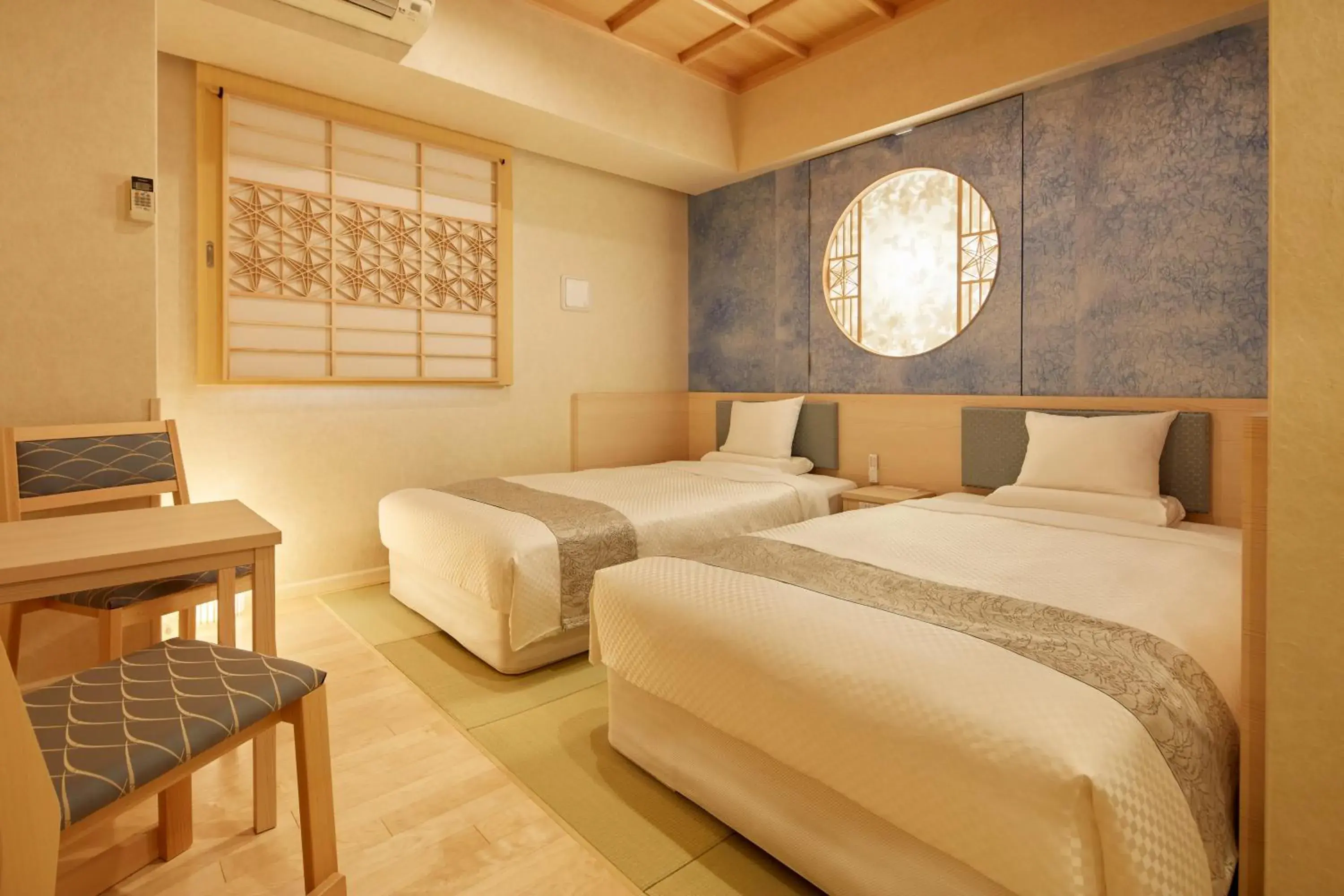 Photo of the whole room, Bed in HOTEL MYSTAYS Asakusabashi Photo of the whole room, Bed in HOTEL MYSTAYS Asakusabashi