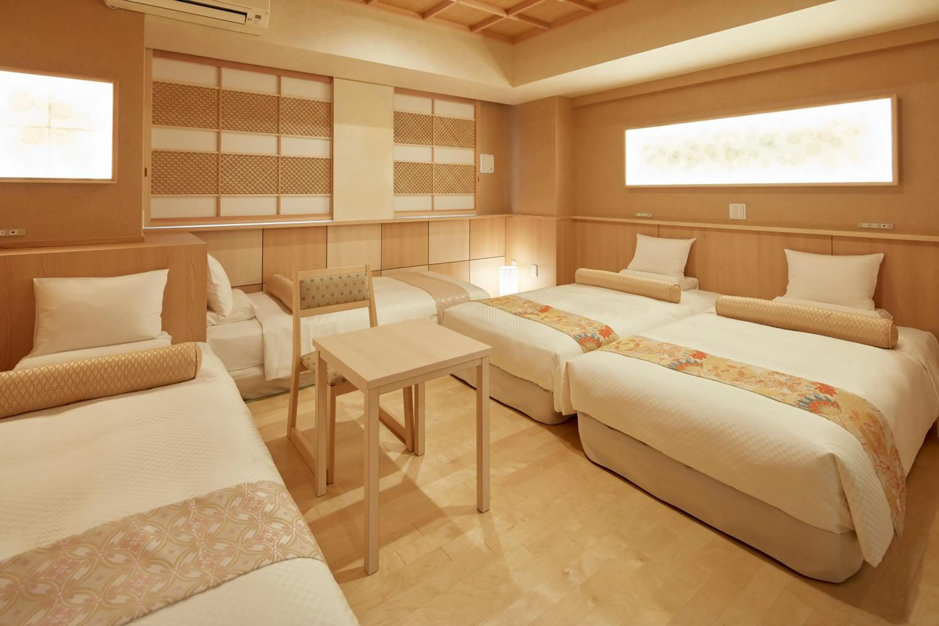 Photo of the whole room, Bed in HOTEL MYSTAYS Asakusabashi