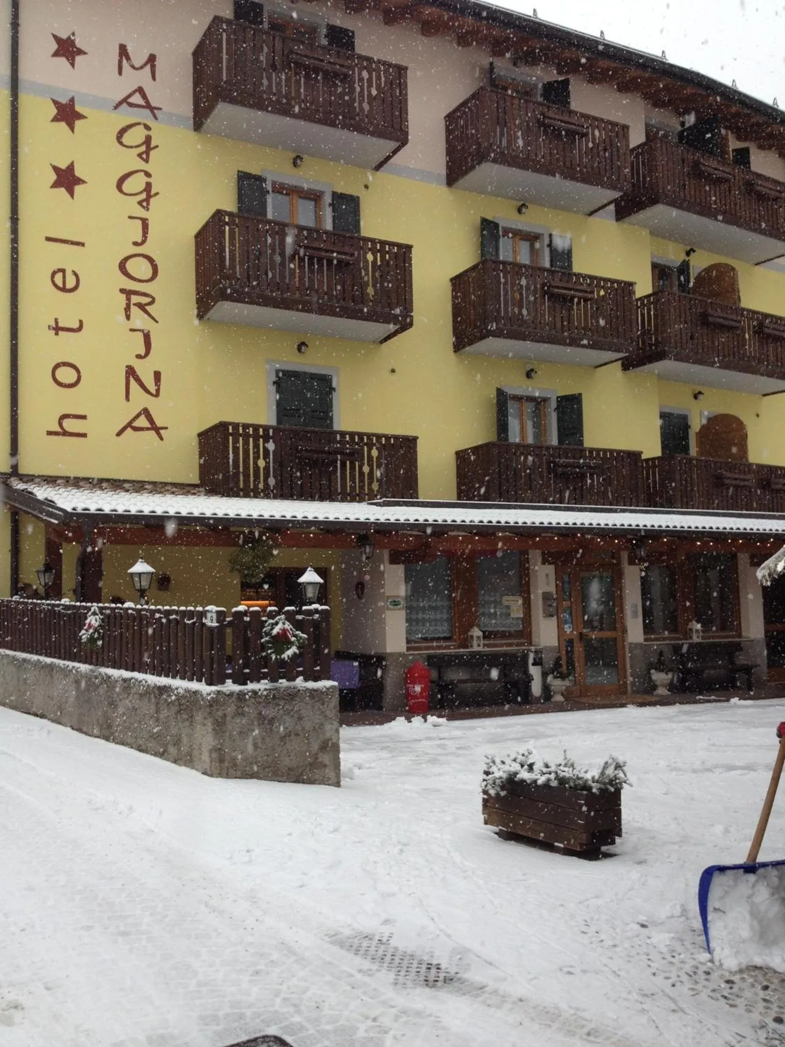 Property building in Albergo Maggiorina