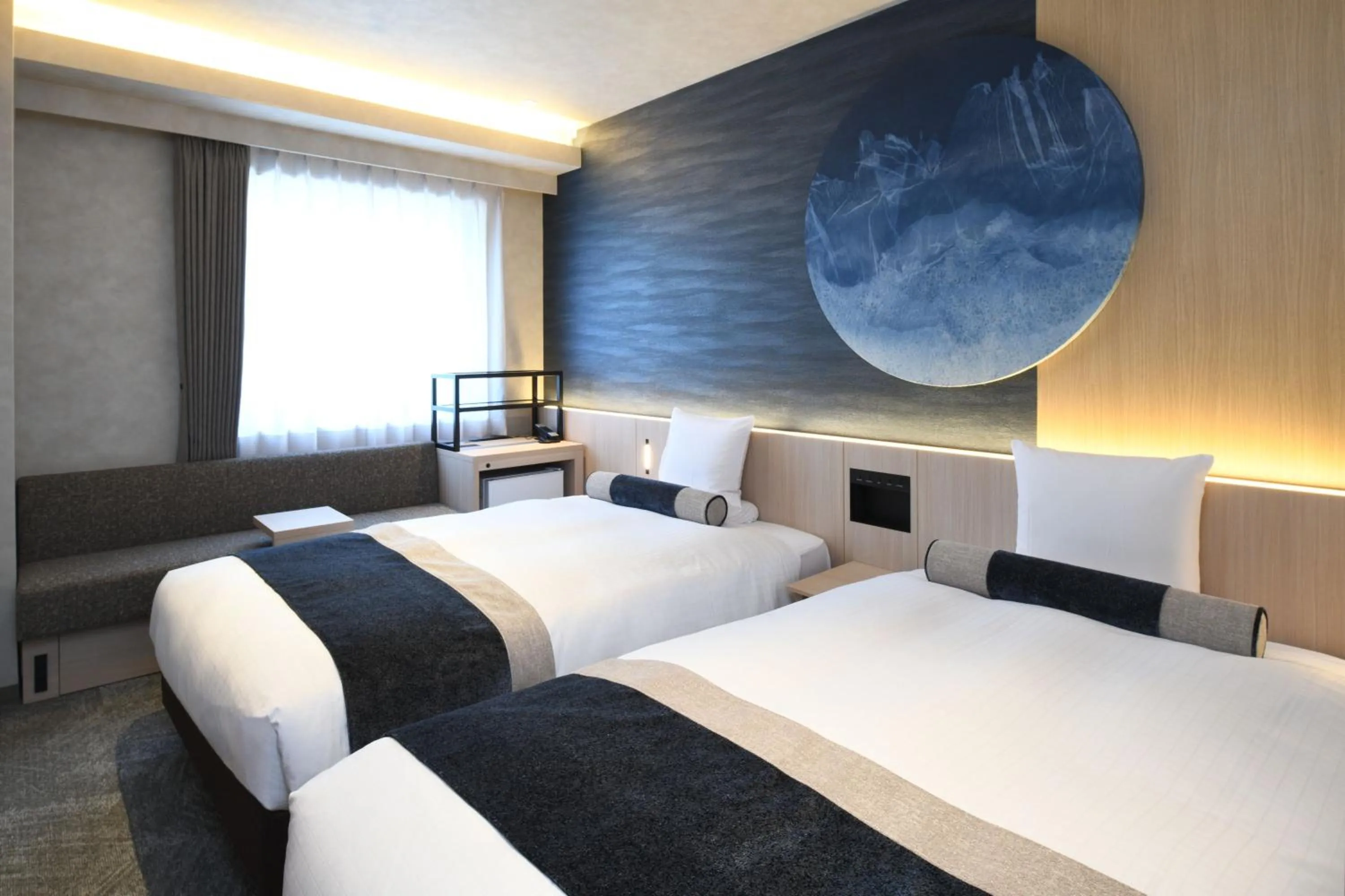Photo of the whole room, Bed in HOTEL MYSTAYS Ochanomizu Conference Center