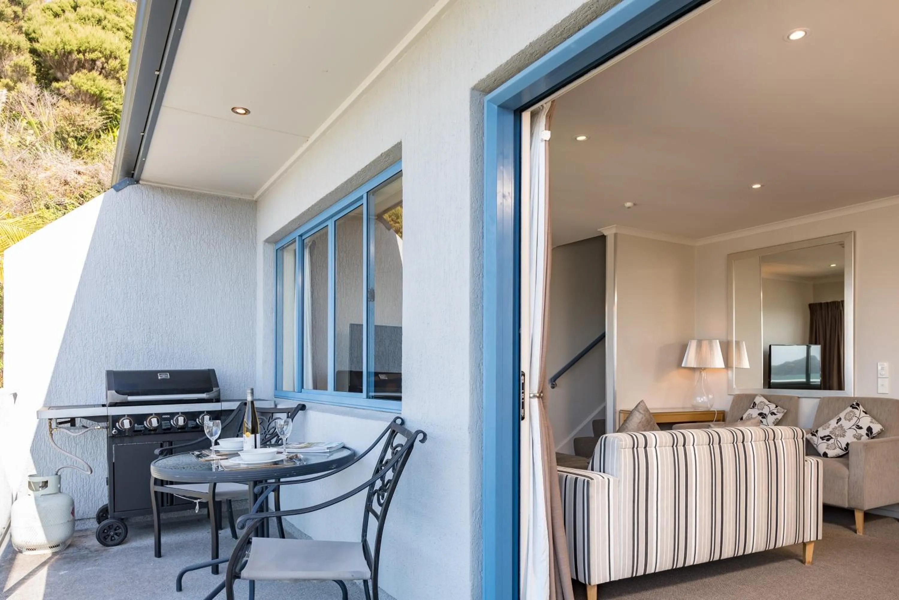 Balcony/Terrace in Blue Pacific Apartments