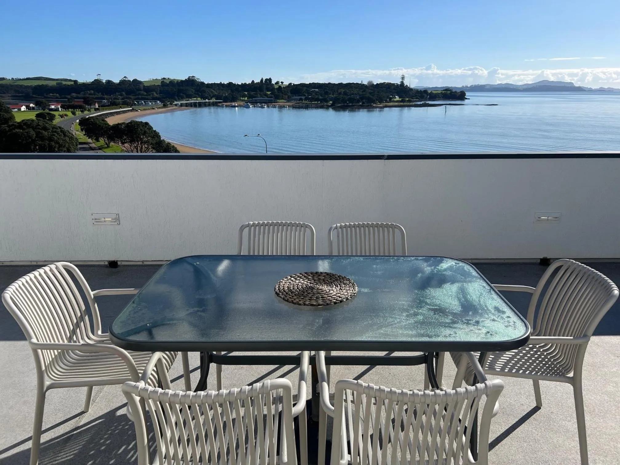 Balcony/Terrace in Blue Pacific Apartments