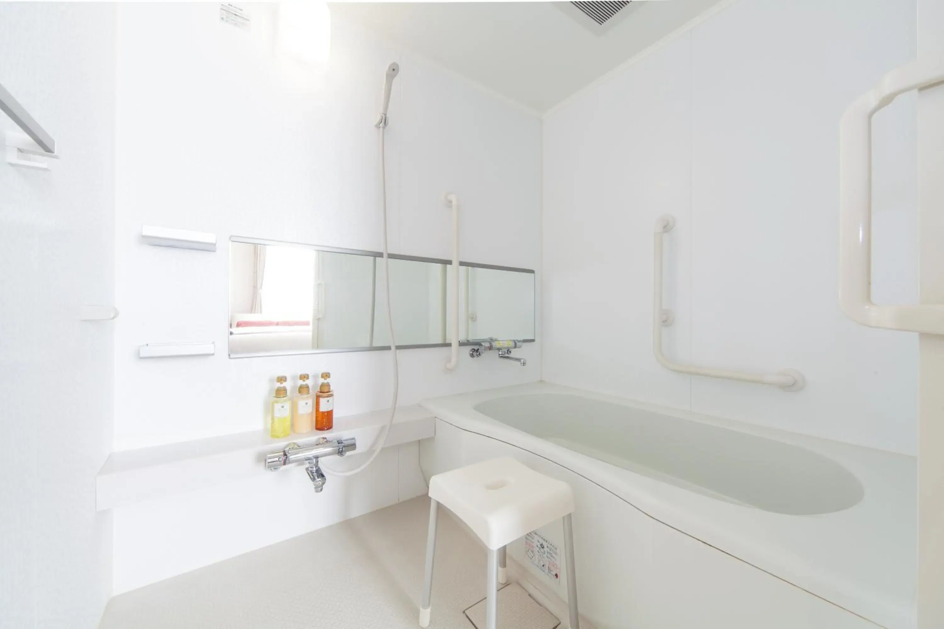 Photo of the whole room in MYSTAYS Shin Urayasu Conference Center Photo of the whole room in MYSTAYS Shin Urayasu Conference Center