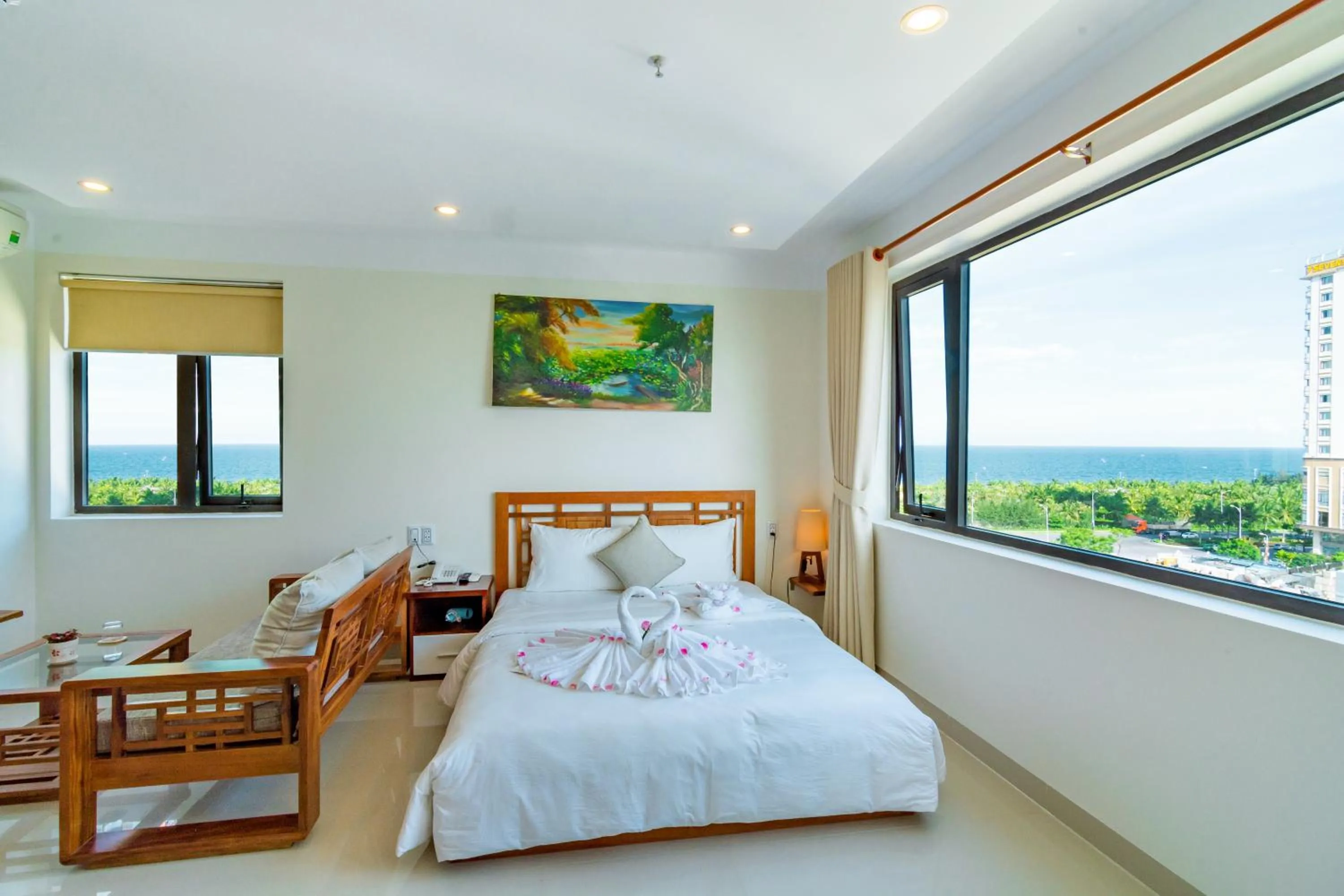 Sea view, Bed in Salamander Apartment hotel