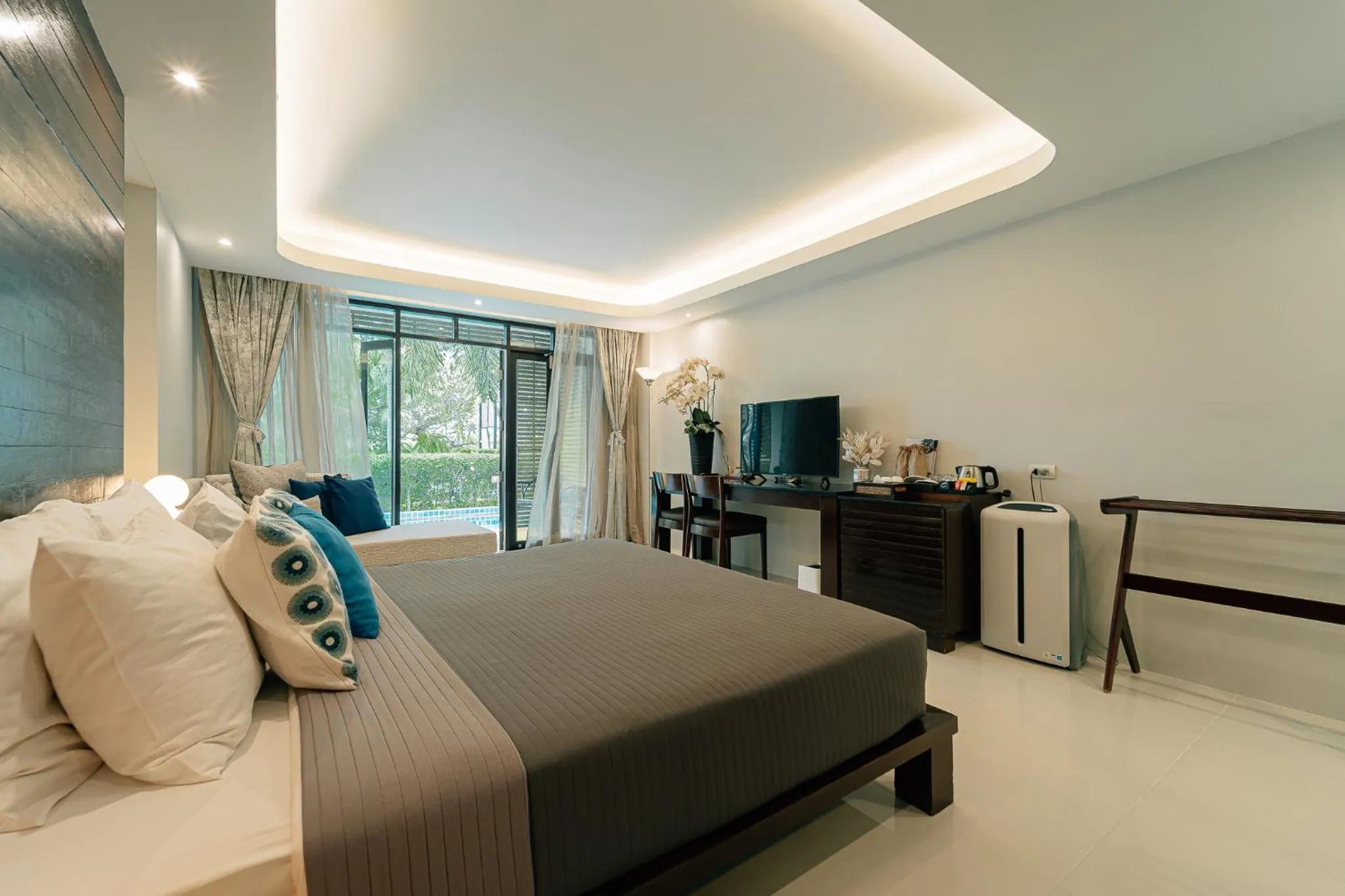 Bed in The Bihai Hua Hin