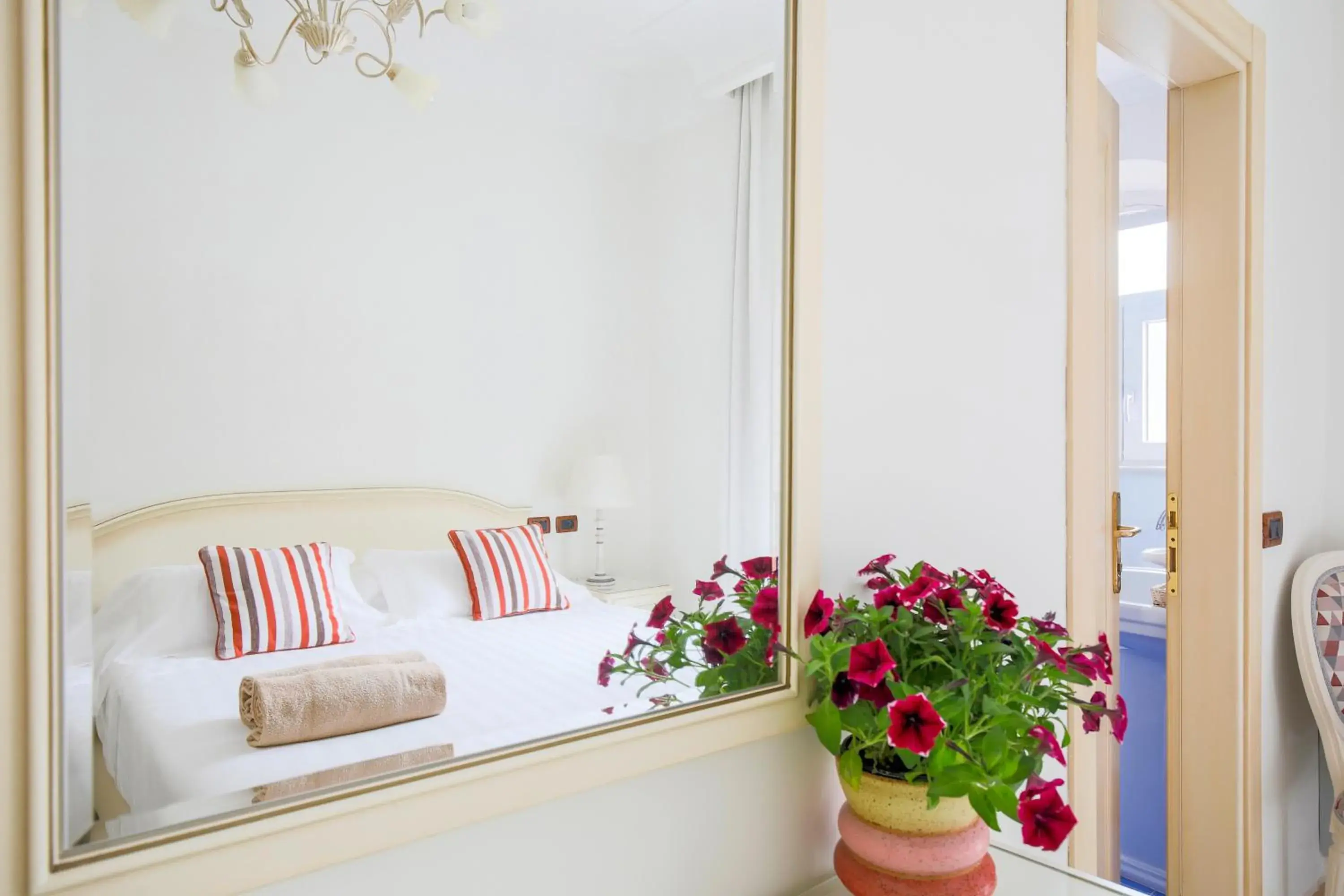 Bedroom, Bed in La Reginella Resort & Spa Bedroom, Bed in La Reginella Resort & Spa