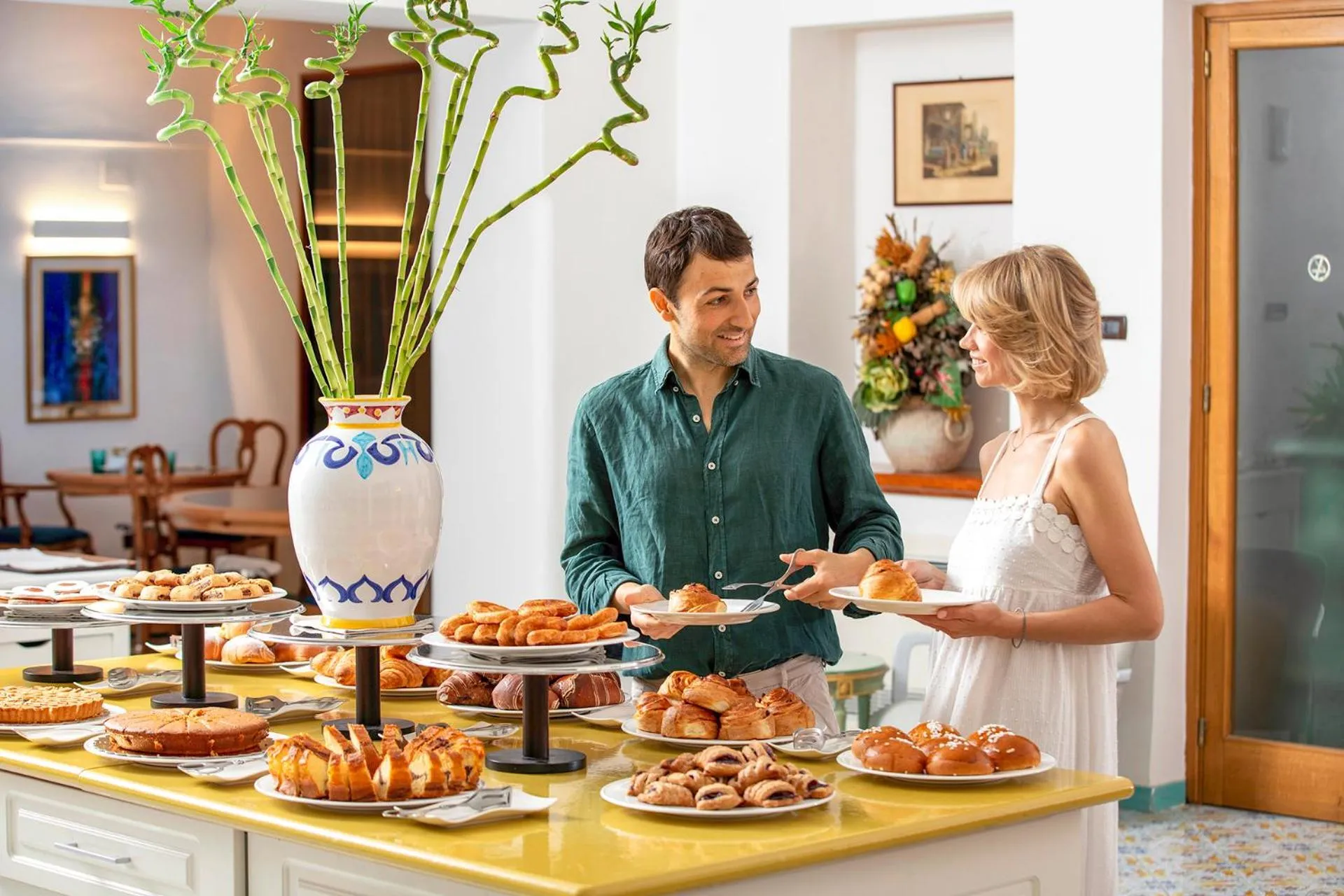 Restaurant/places to eat in La Reginella Resort & Spa