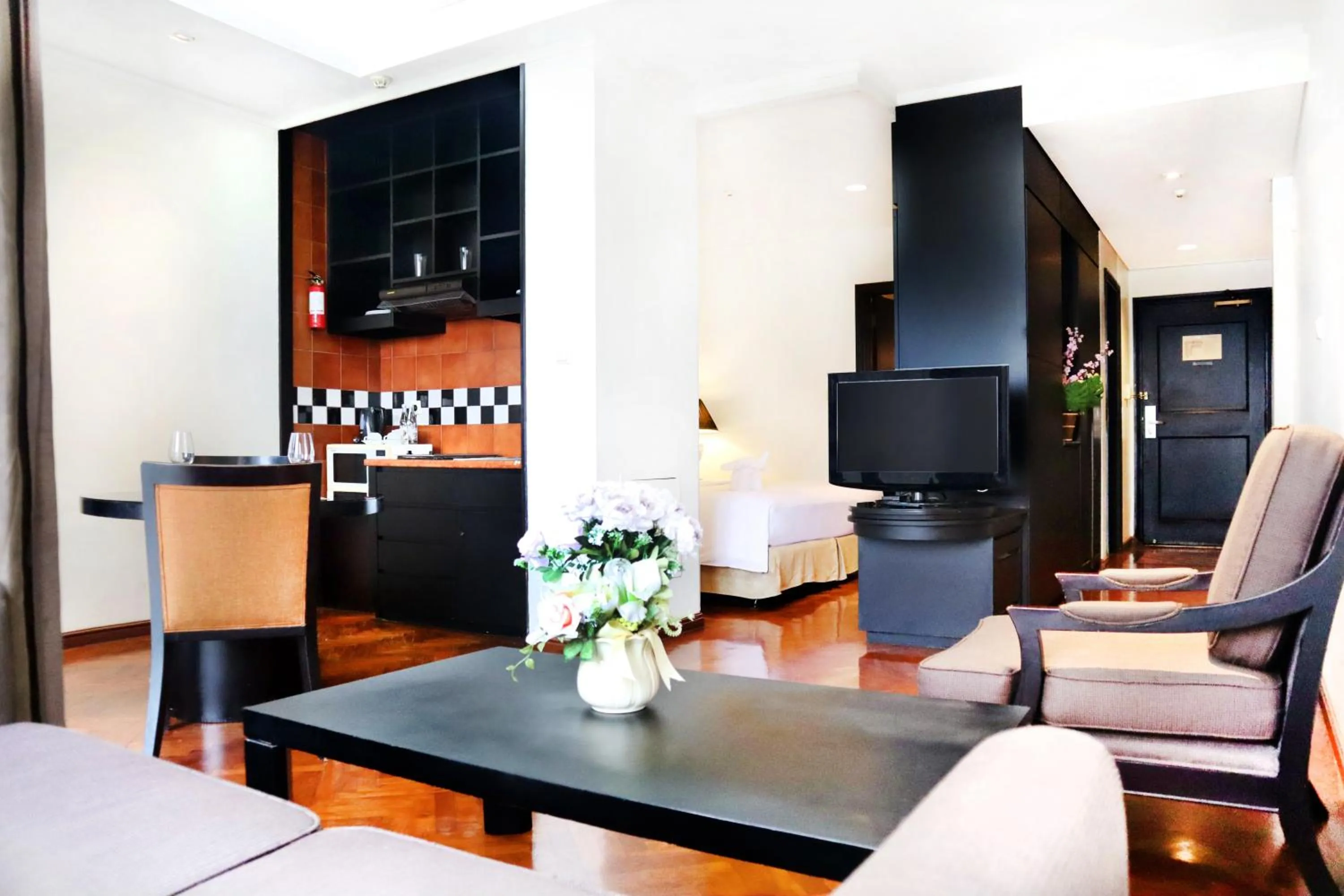 Living room in Oakwood Suites Kuningan Jakarta