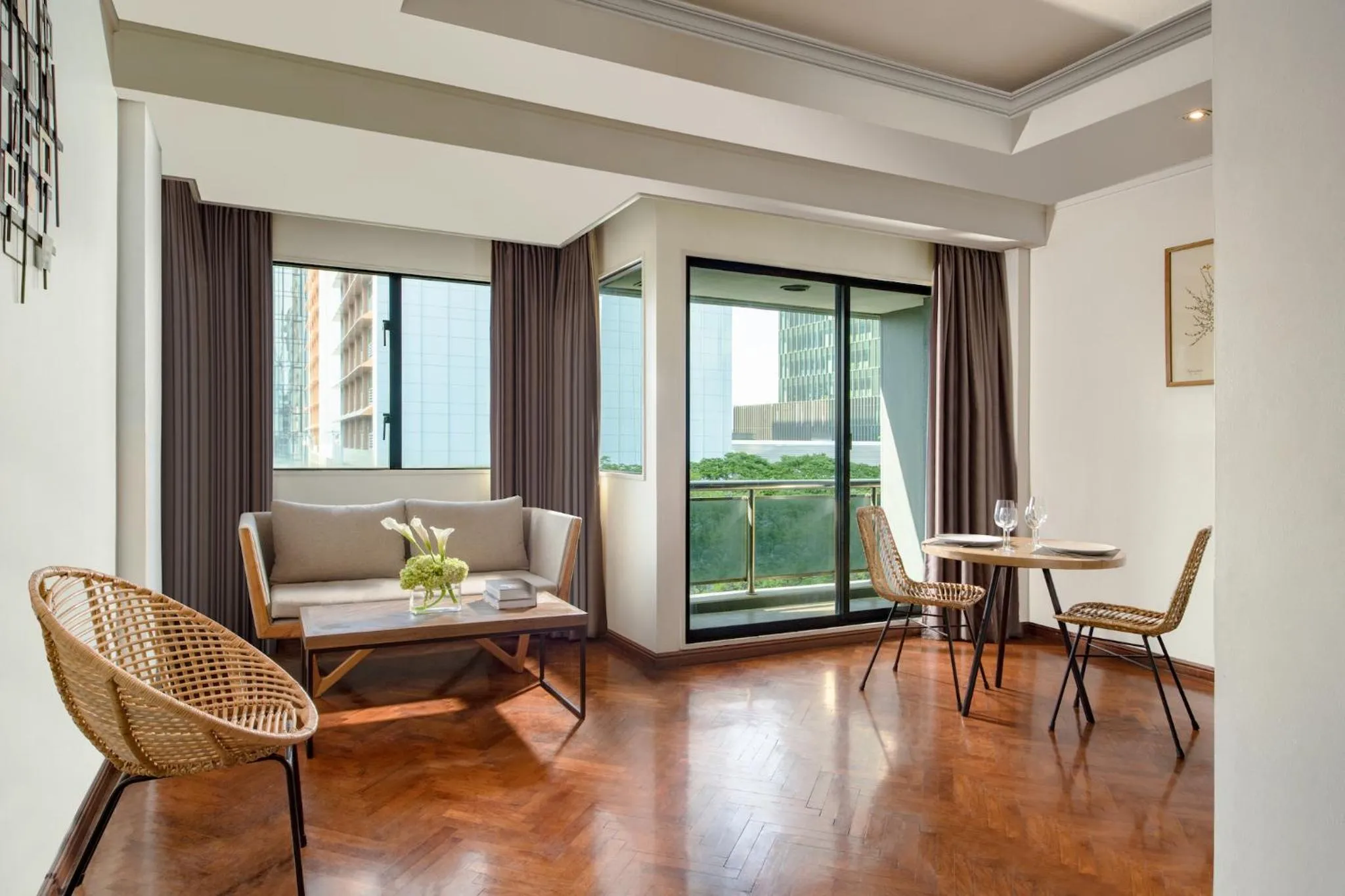 Living room in Oakwood Suites Kuningan Jakarta