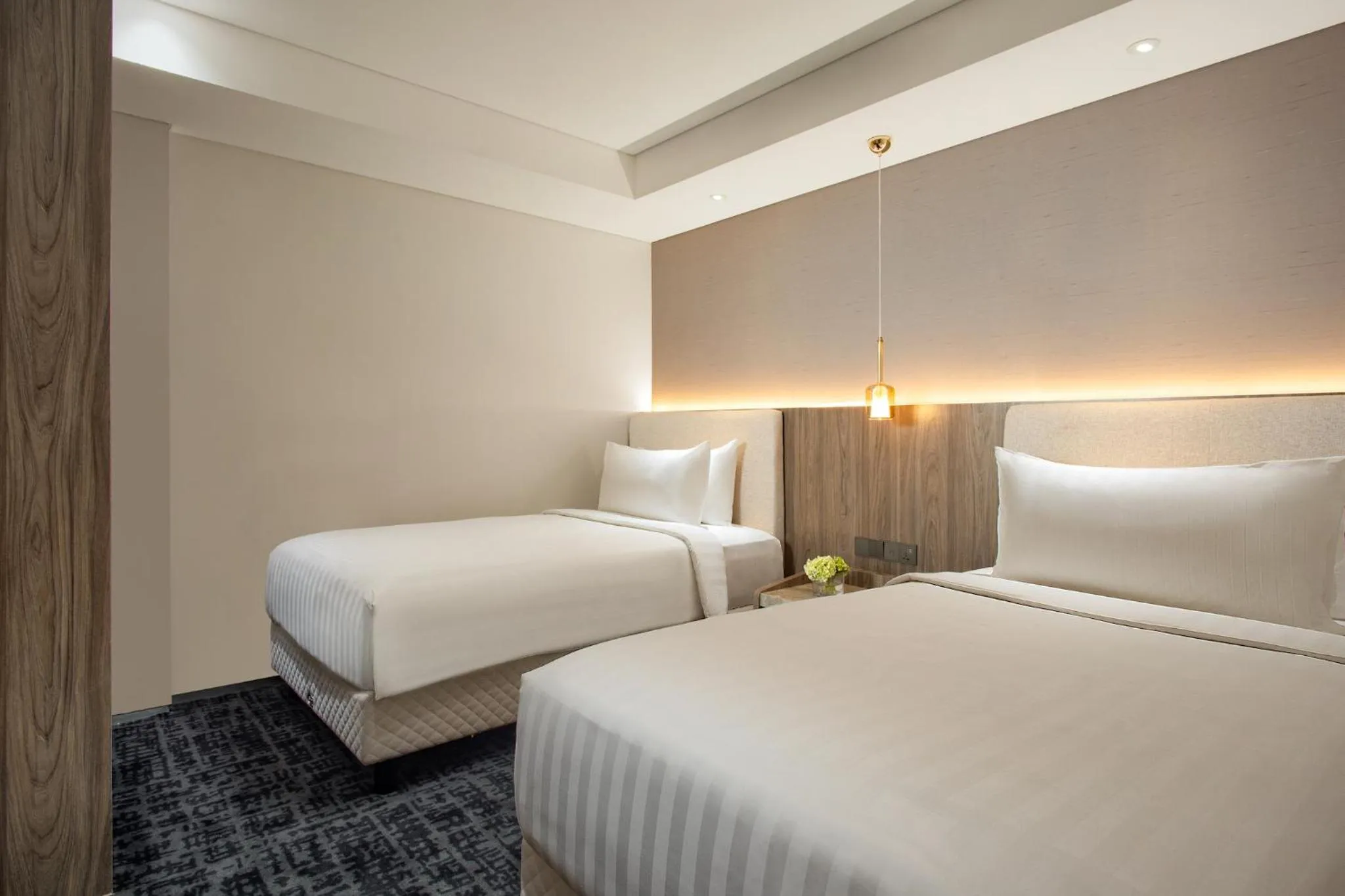 Bedroom, Bed in Oakwood Suites Kuningan Jakarta