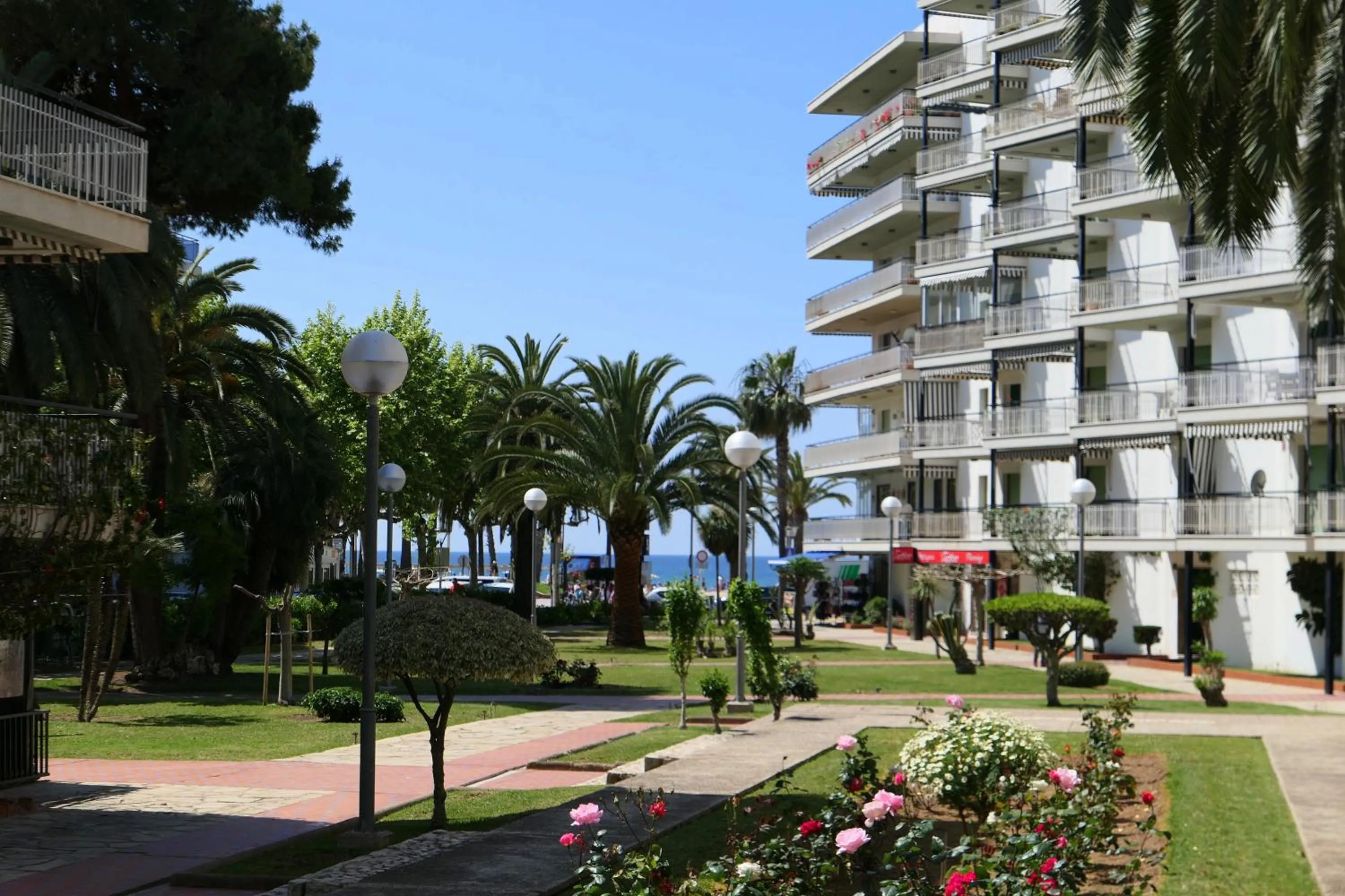 Garden in Rentalmar Aries Plus