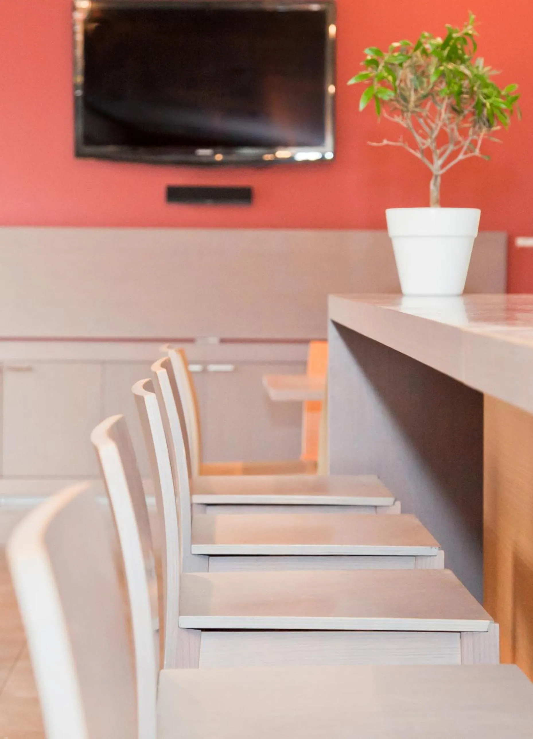 Restaurant/places to eat in Astros Beach Boutique Hotel
