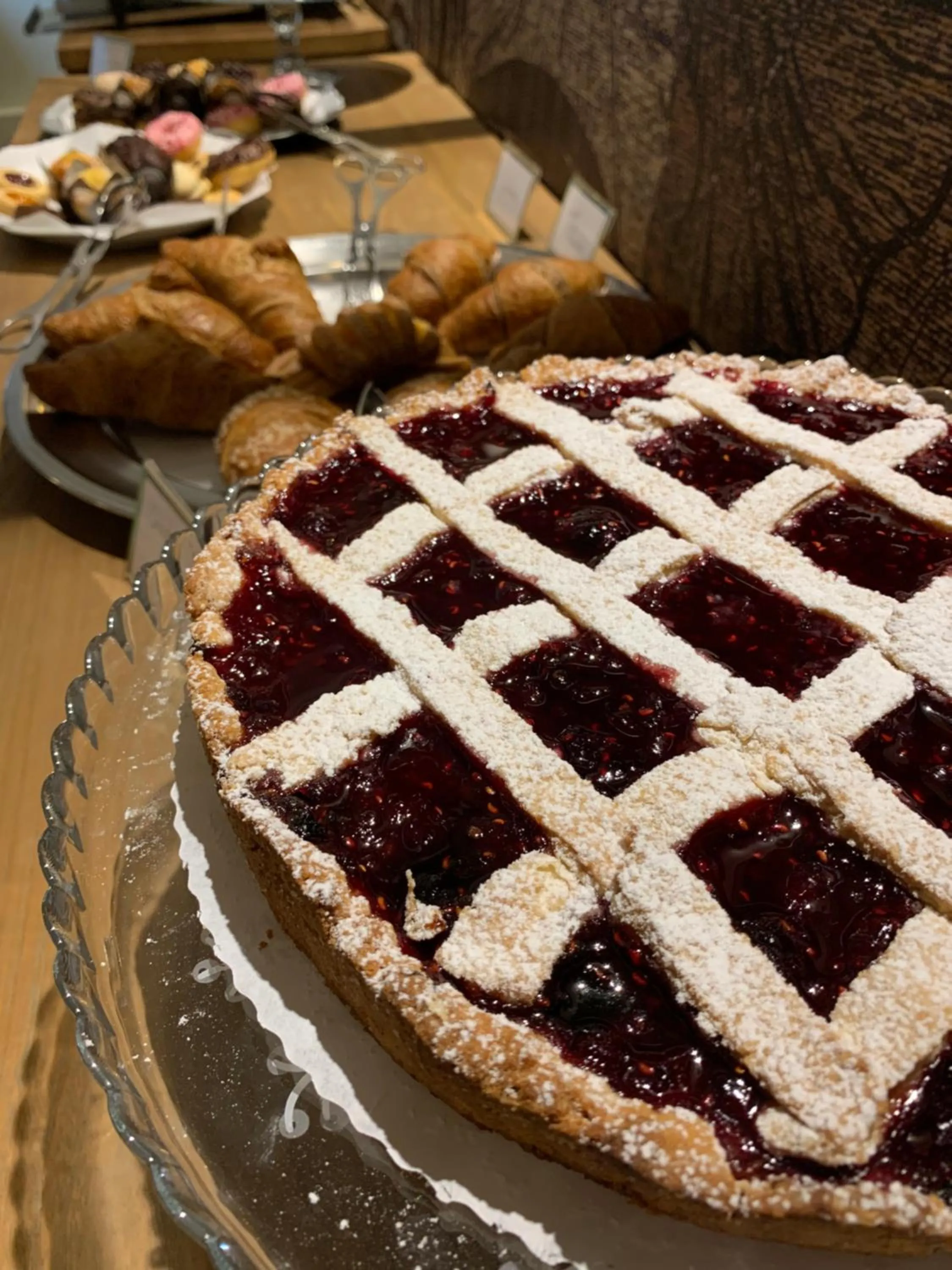 Breakfast in Hotel La Perla