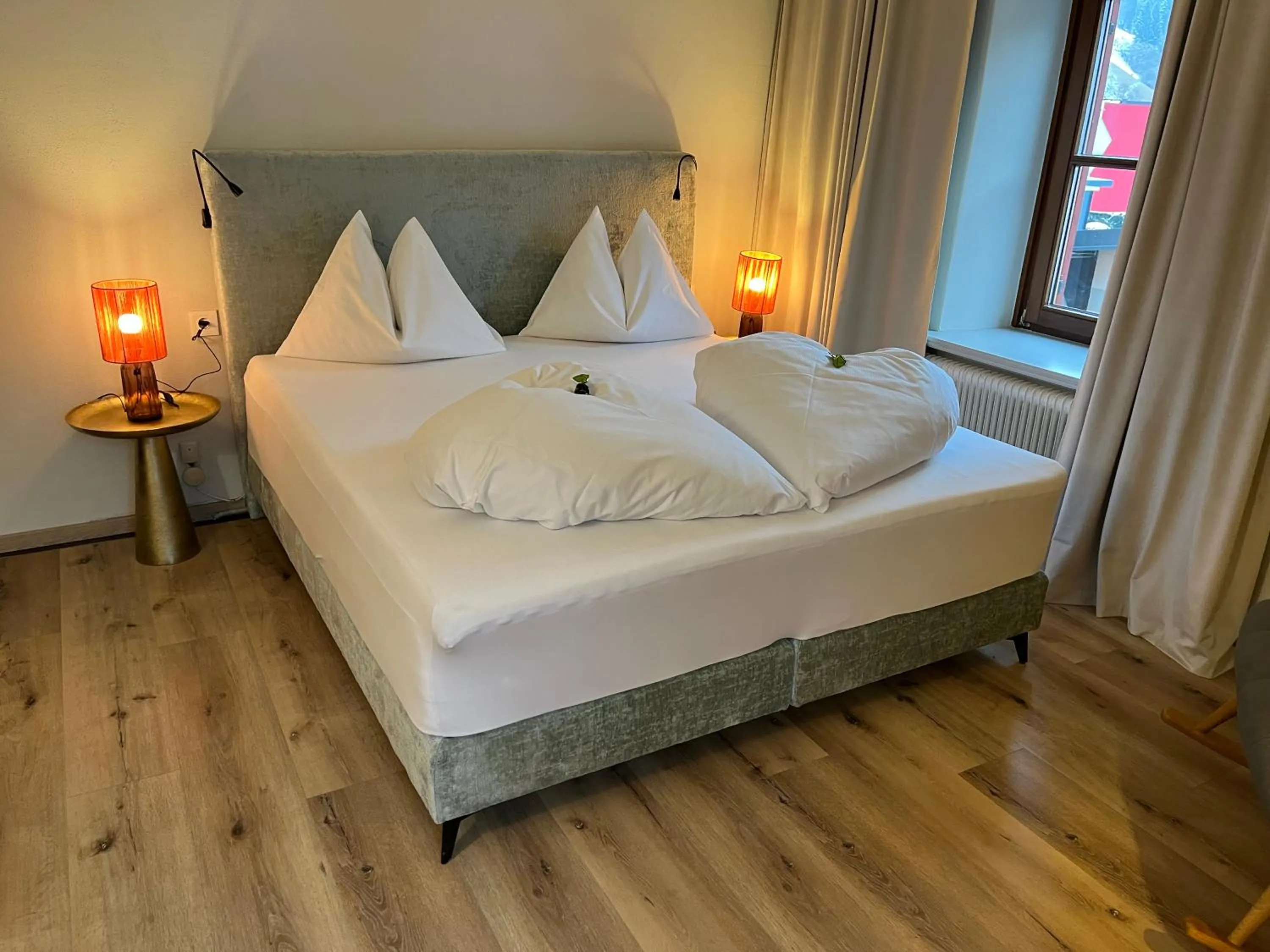 Bed in Landhotel Lindenhof