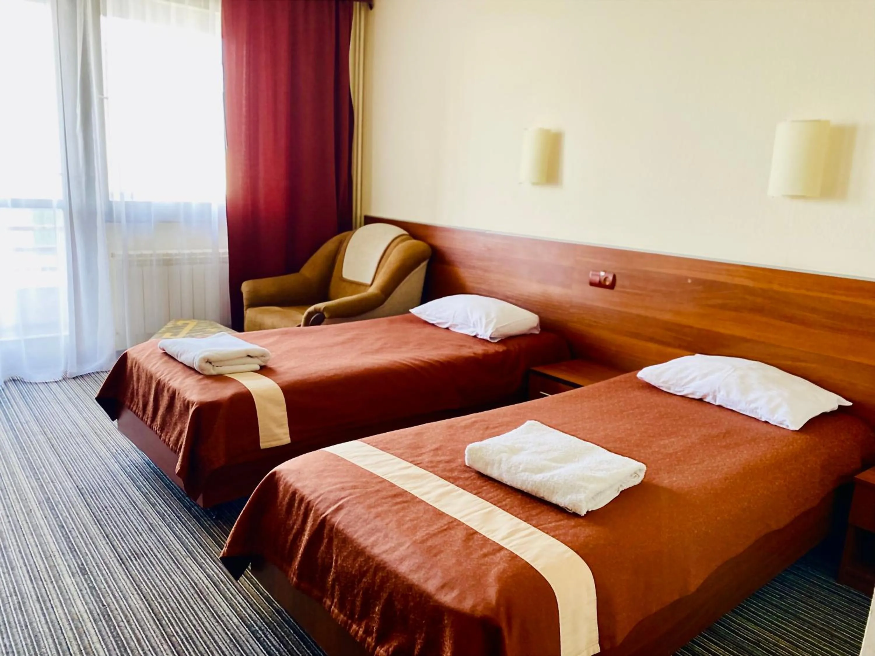 Superior Twin Room in Intourist-Zakarpattia Hotel