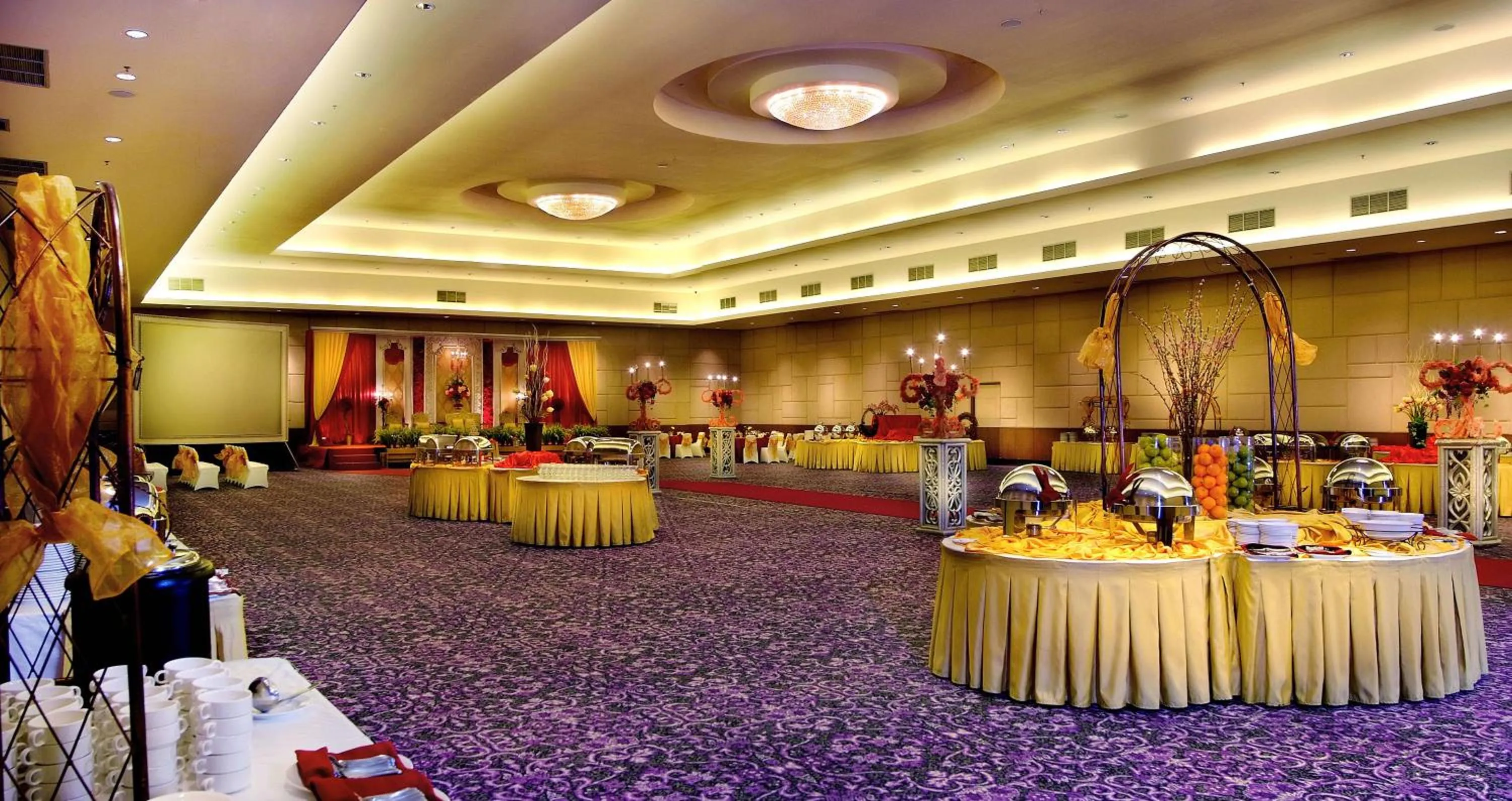 Banquet/Function facilities in Royal Palm Hotel & Conference Center Cengkareng