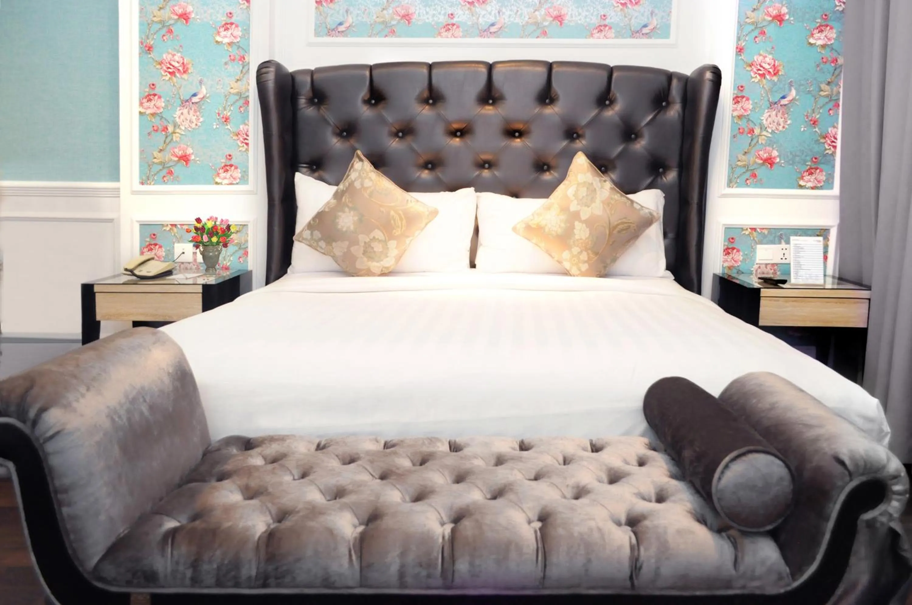 Bed in Royal Palm Hotel & Conference Center Cengkareng