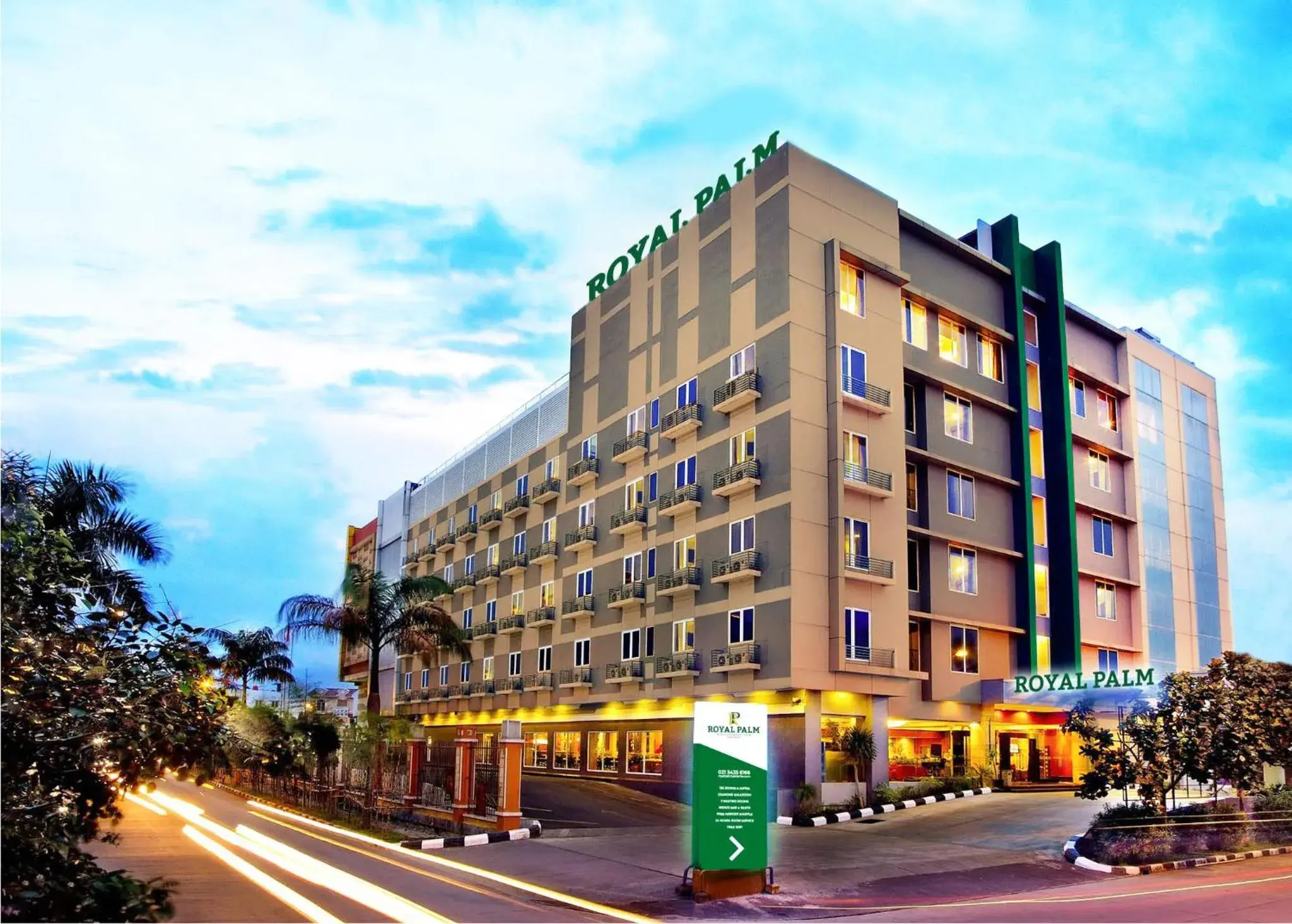 Property building in Royal Palm Hotel & Conference Center Cengkareng Property building in Royal Palm Hotel & Conference Center Cengkareng