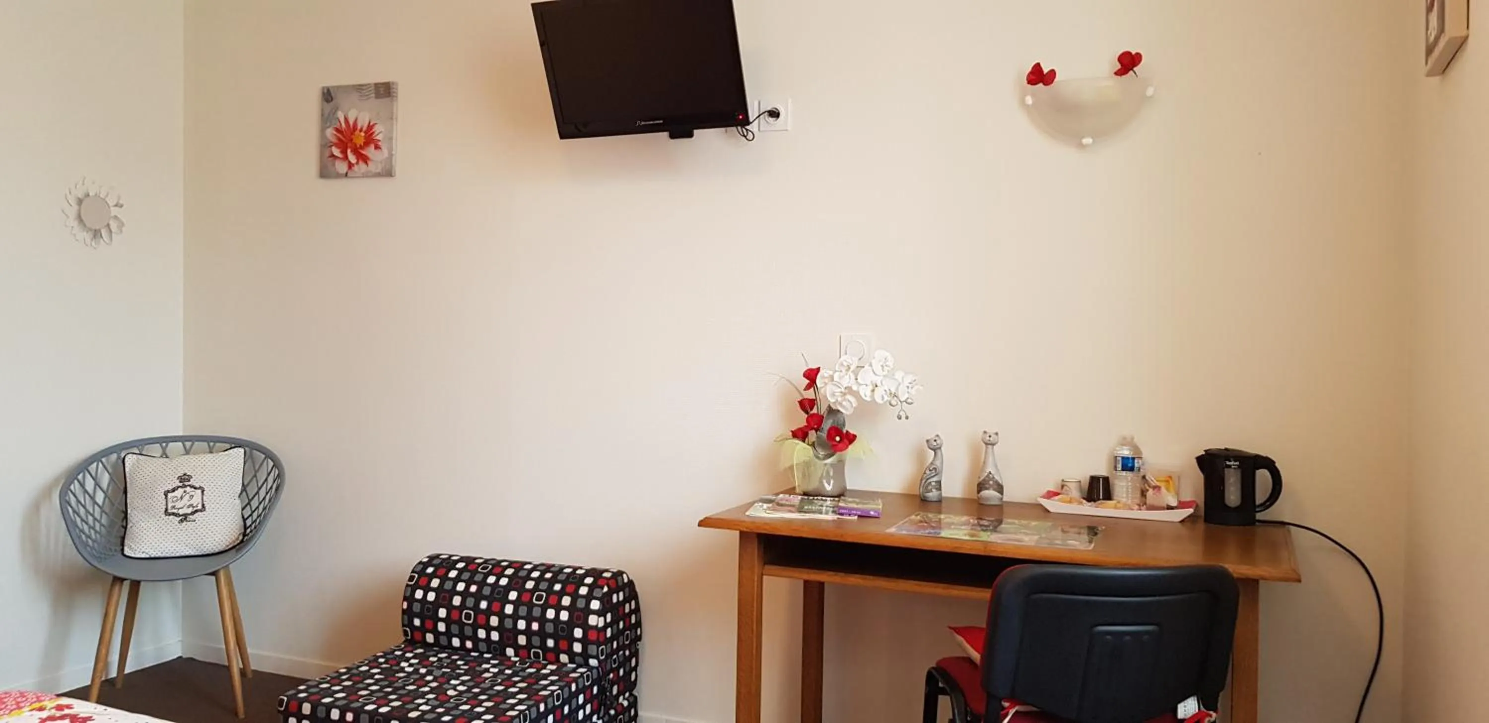 Decorative detail in Au Bosquet Fleuri