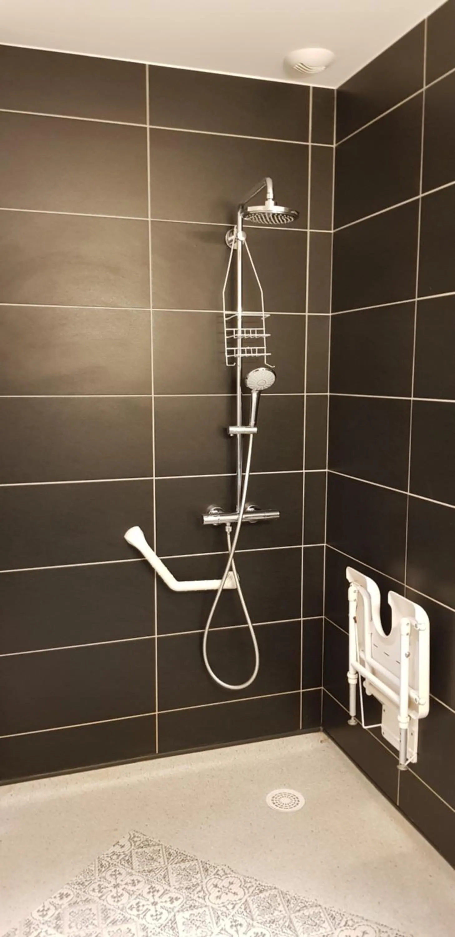 Bathroom in Au Bosquet Fleuri