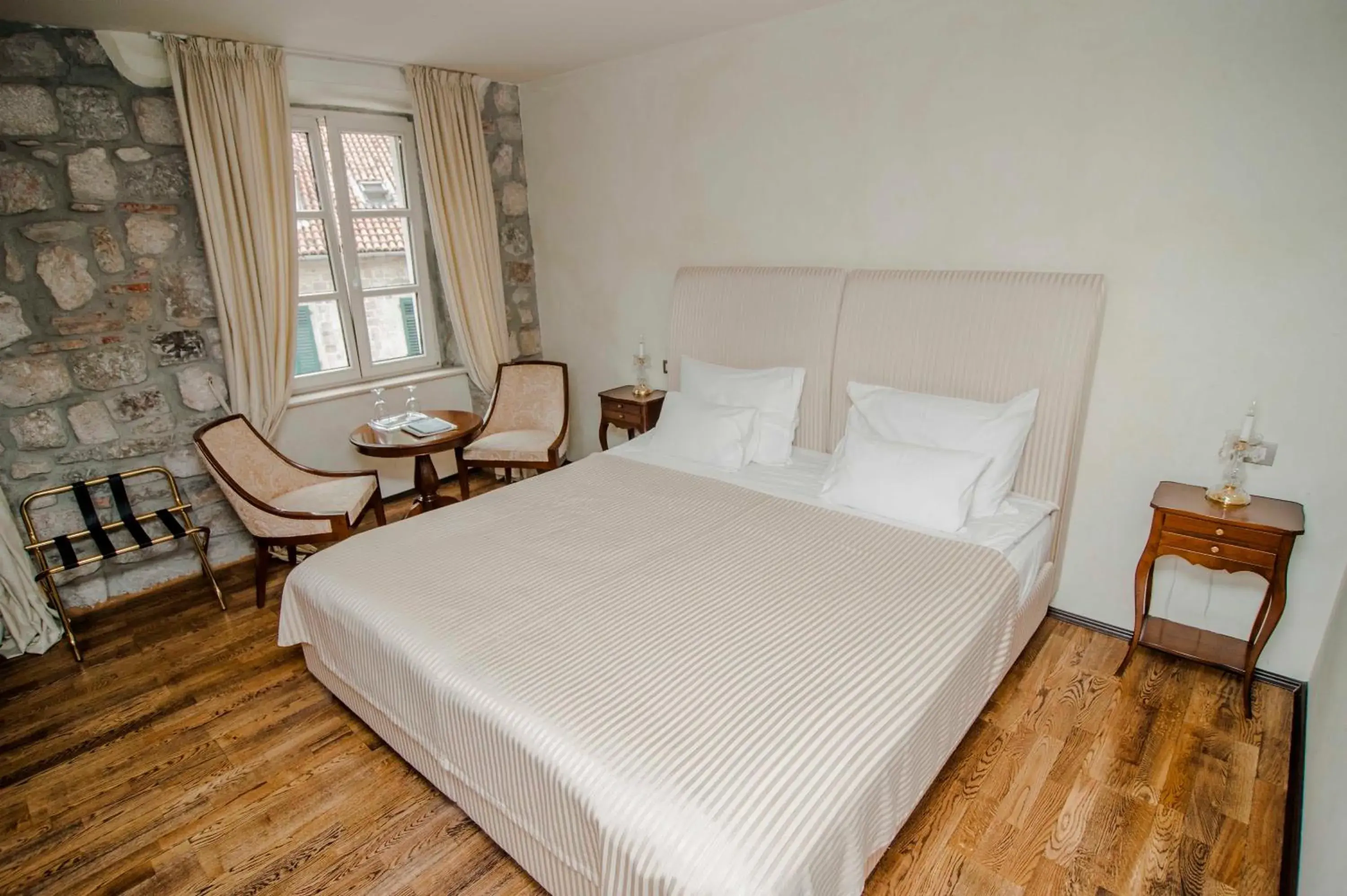 Superior Twin Room - single occupancy in Boutique Hotel Astoria Superior Twin Room - single occupancy in Boutique Hotel Astoria