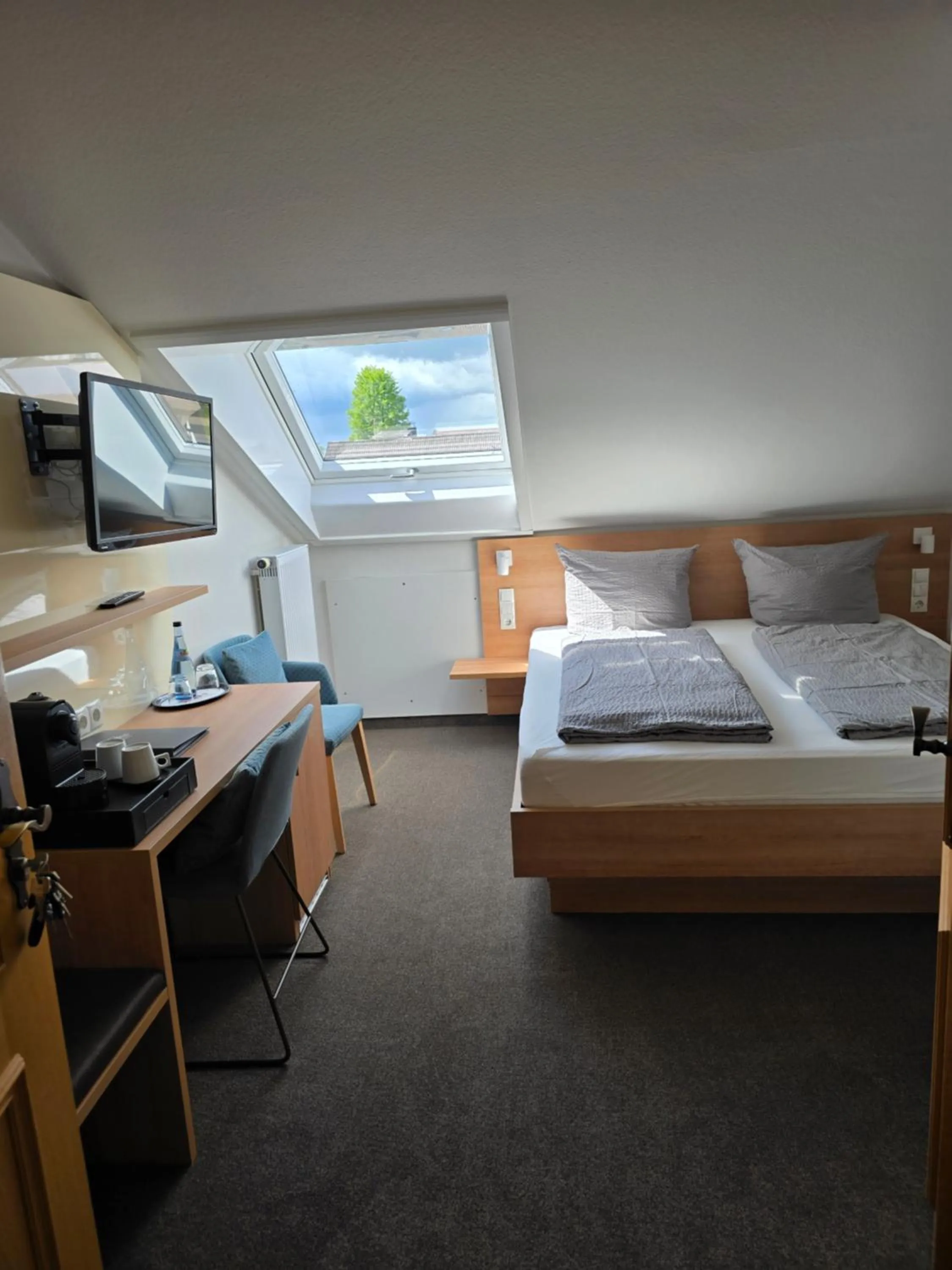 Photo of the whole room, Bed in Hotel Landgasthof Blume