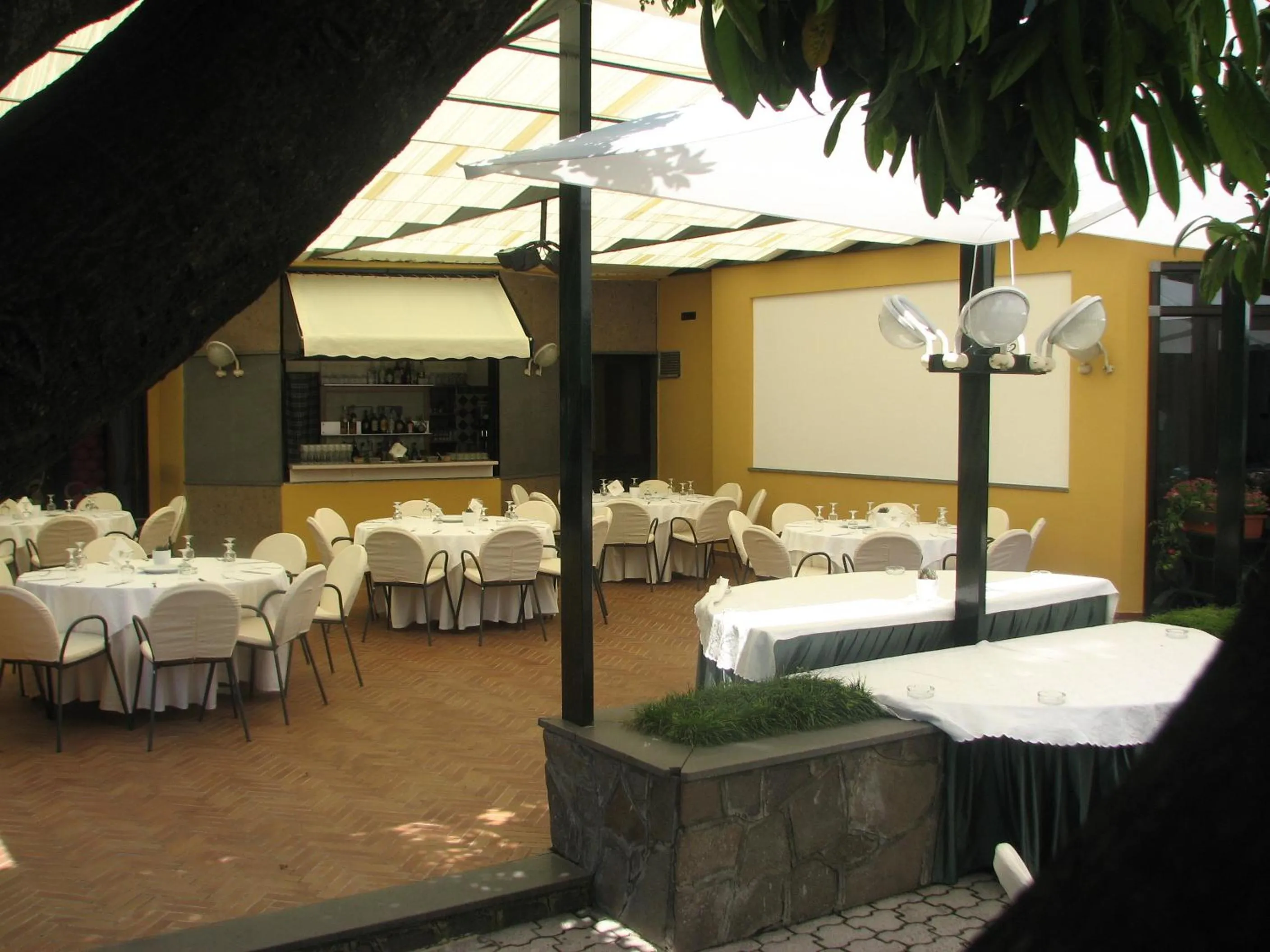 Restaurant/places to eat in Hotel Parco