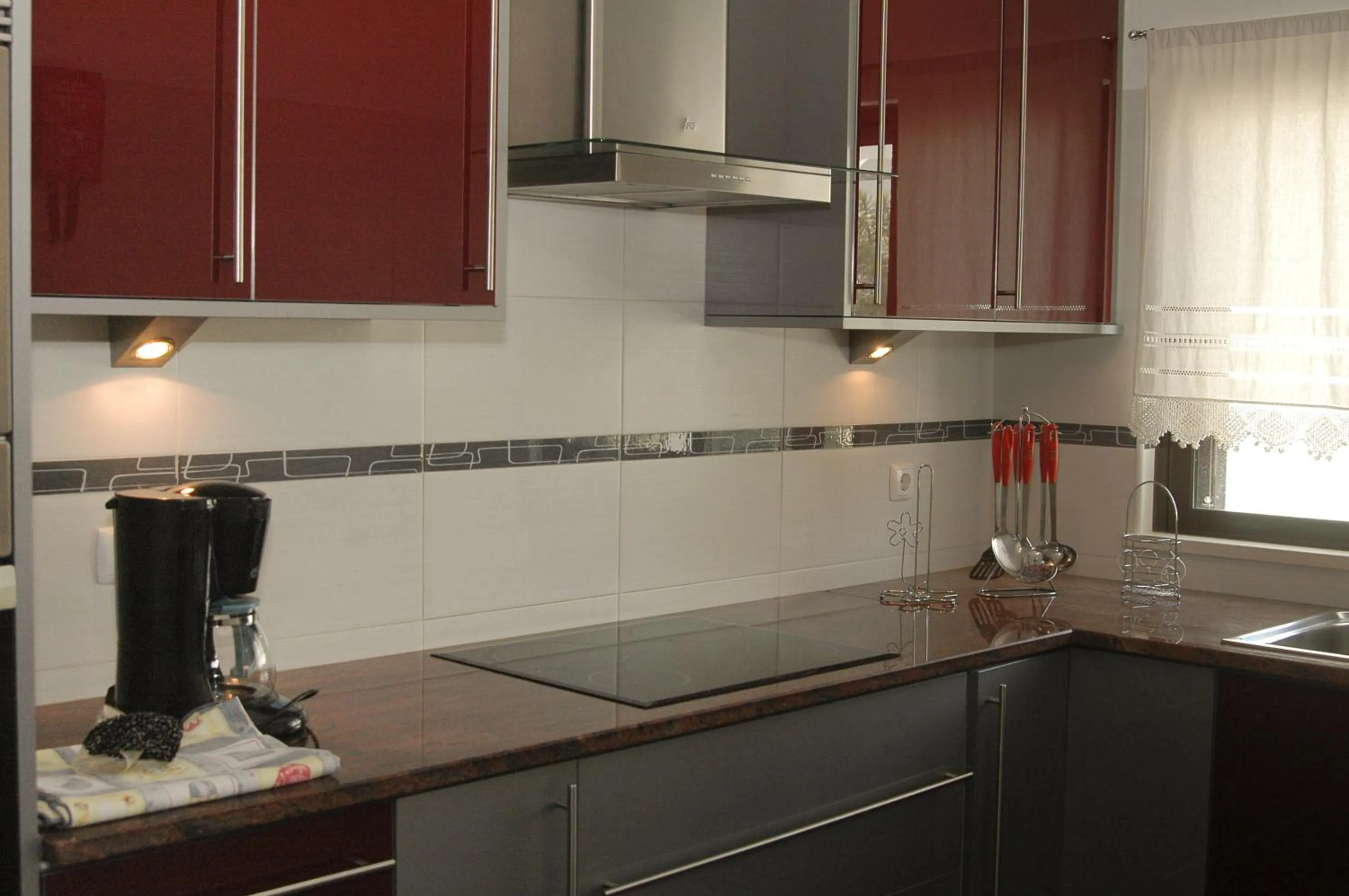 Kitchen or kitchenette in Turiquintas