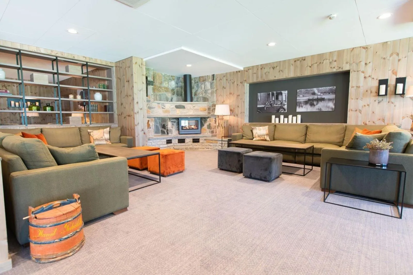 Lobby or reception in Thon PartnerHotel Jølster