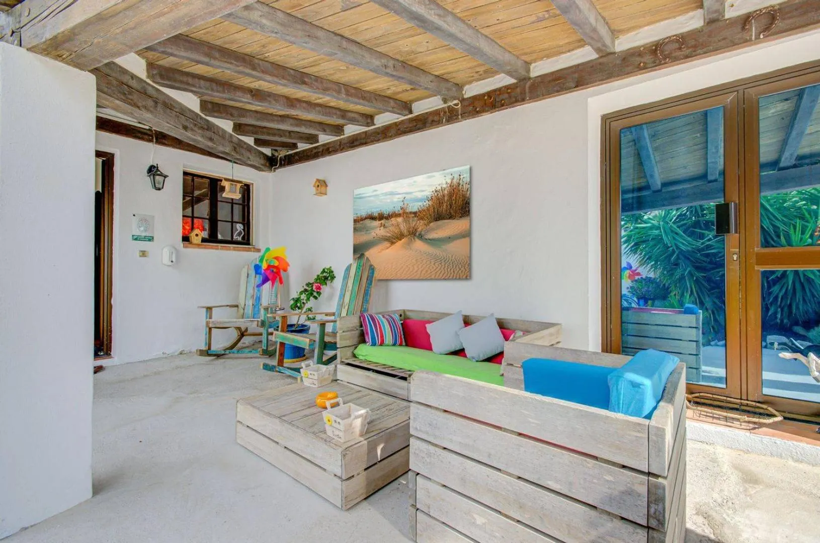 Seating area in Hôtel La Palunette