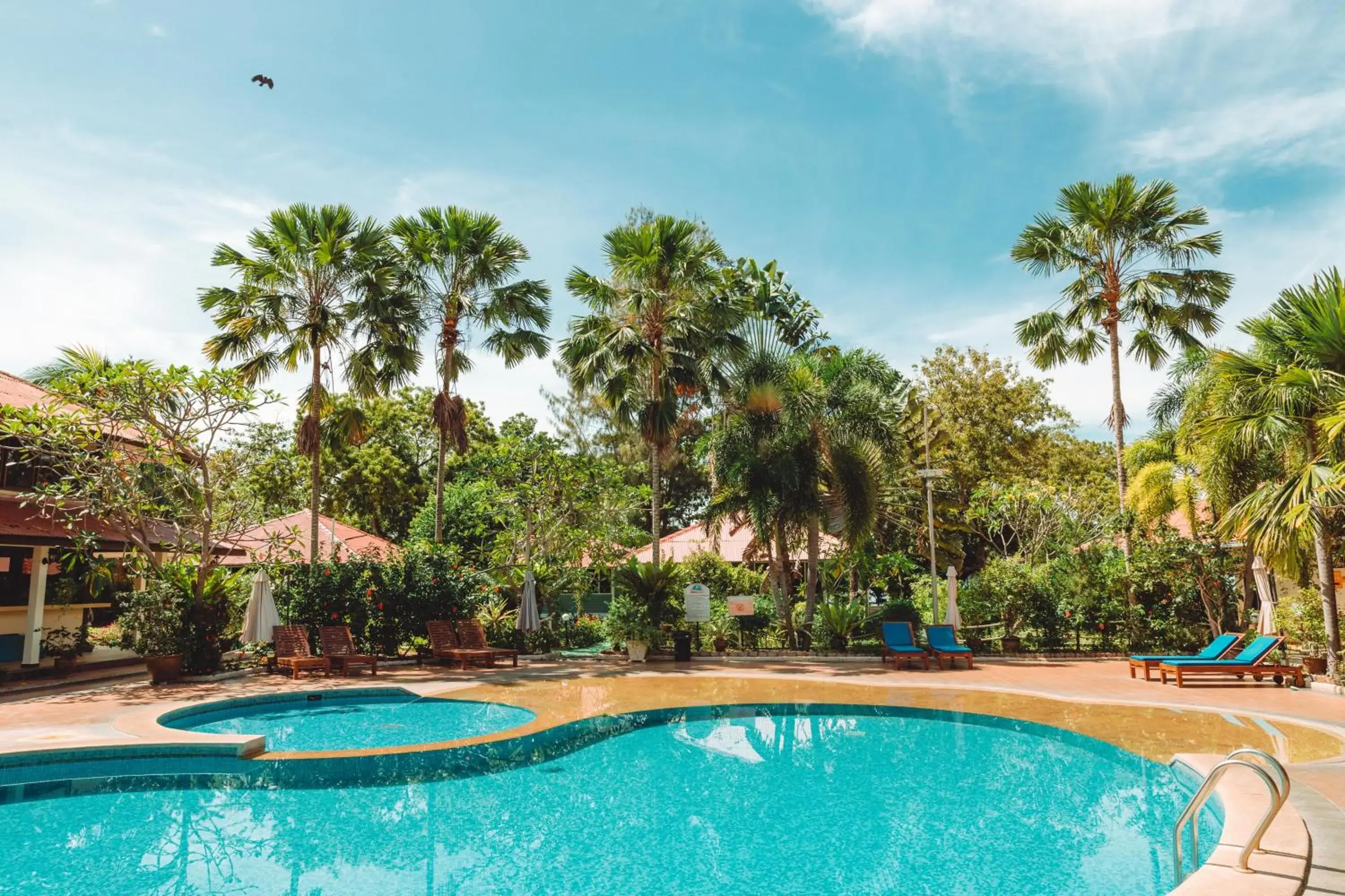 Swimming pool in Pangkor Sandy Beach Resort Swimming pool in Pangkor Sandy Beach Resort