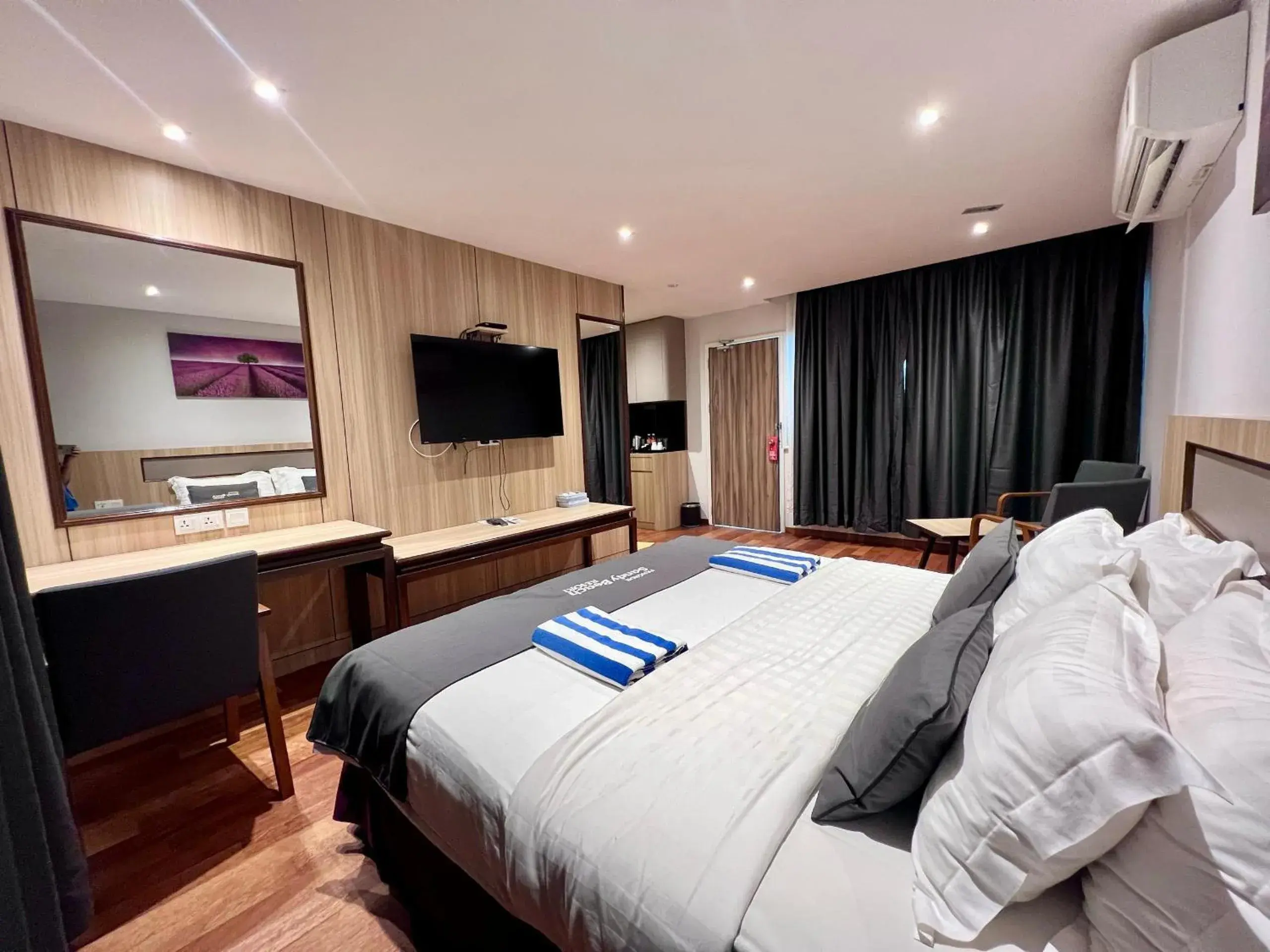 Property building, Bed in Pangkor Sandy Beach Resort Property building, Bed in Pangkor Sandy Beach Resort