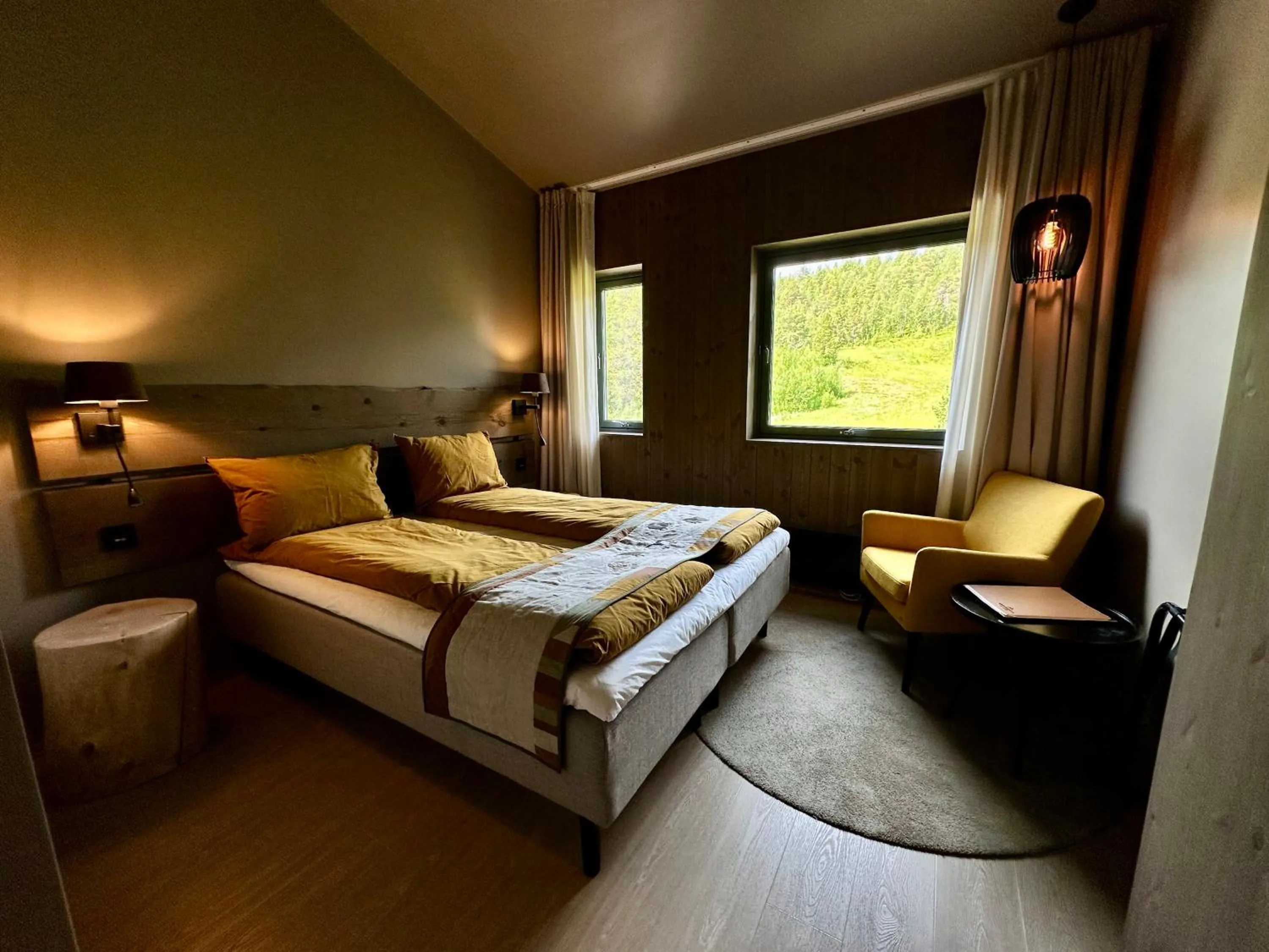 Bed in Bjørnfjell Mountain Lodge