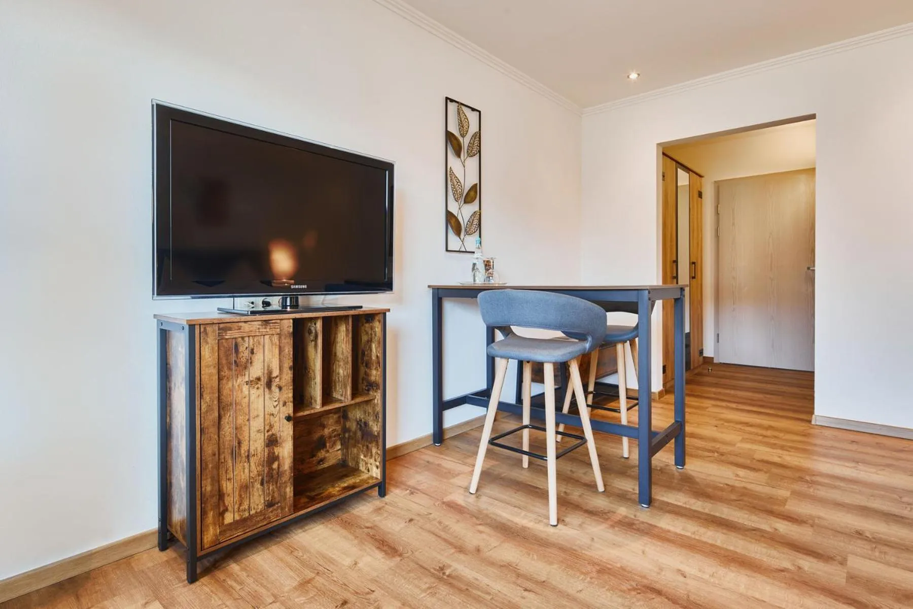 TV and multimedia in Das Reiners