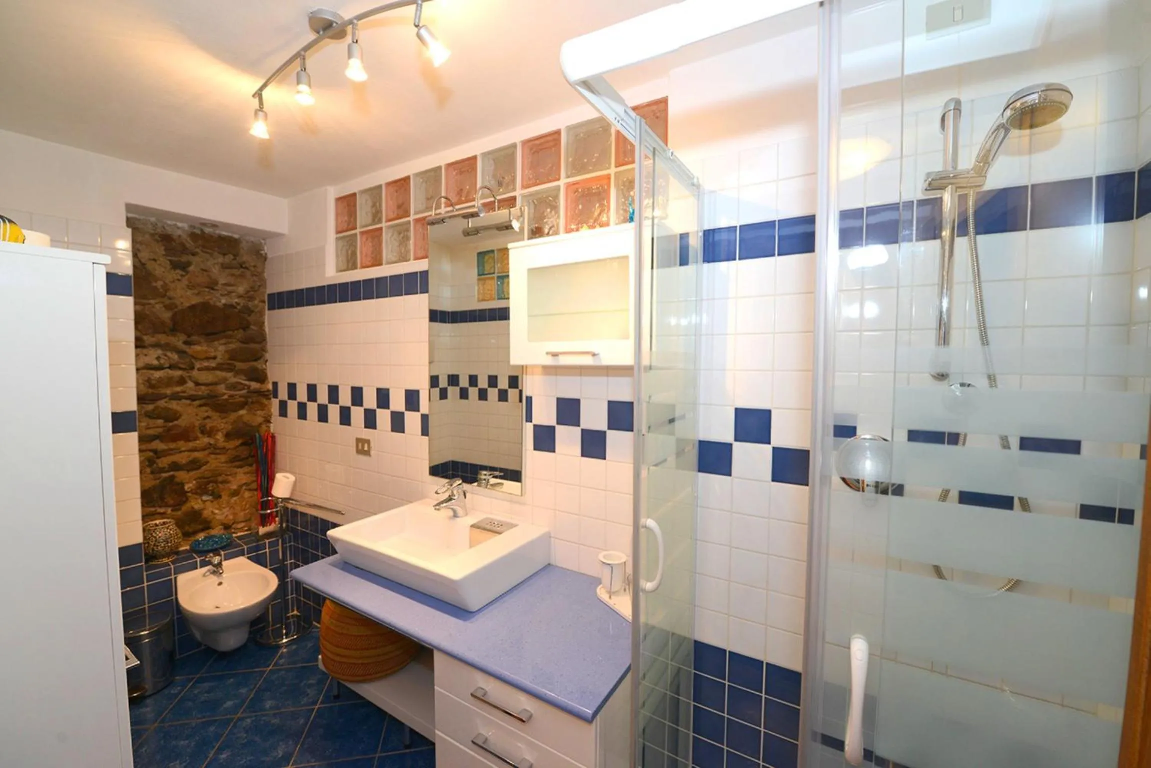 Shower in La casa del cuore