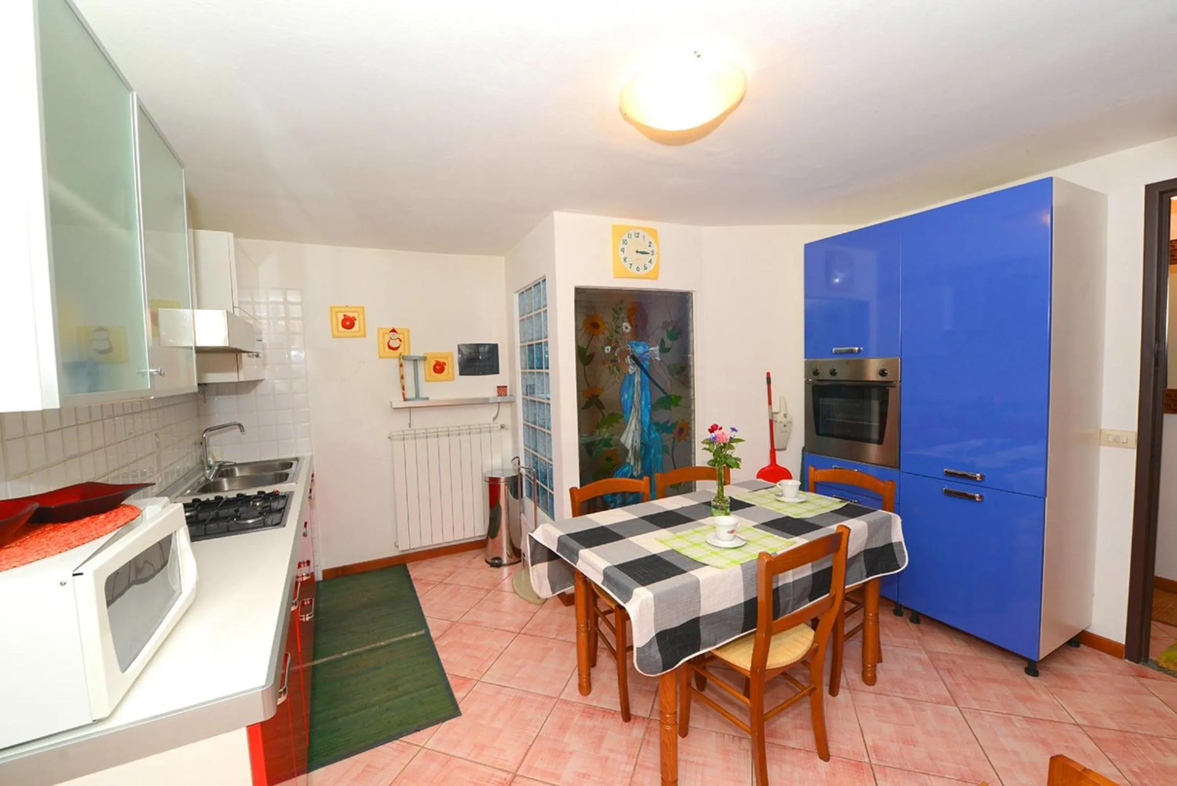 Kitchen or kitchenette in La casa del cuore