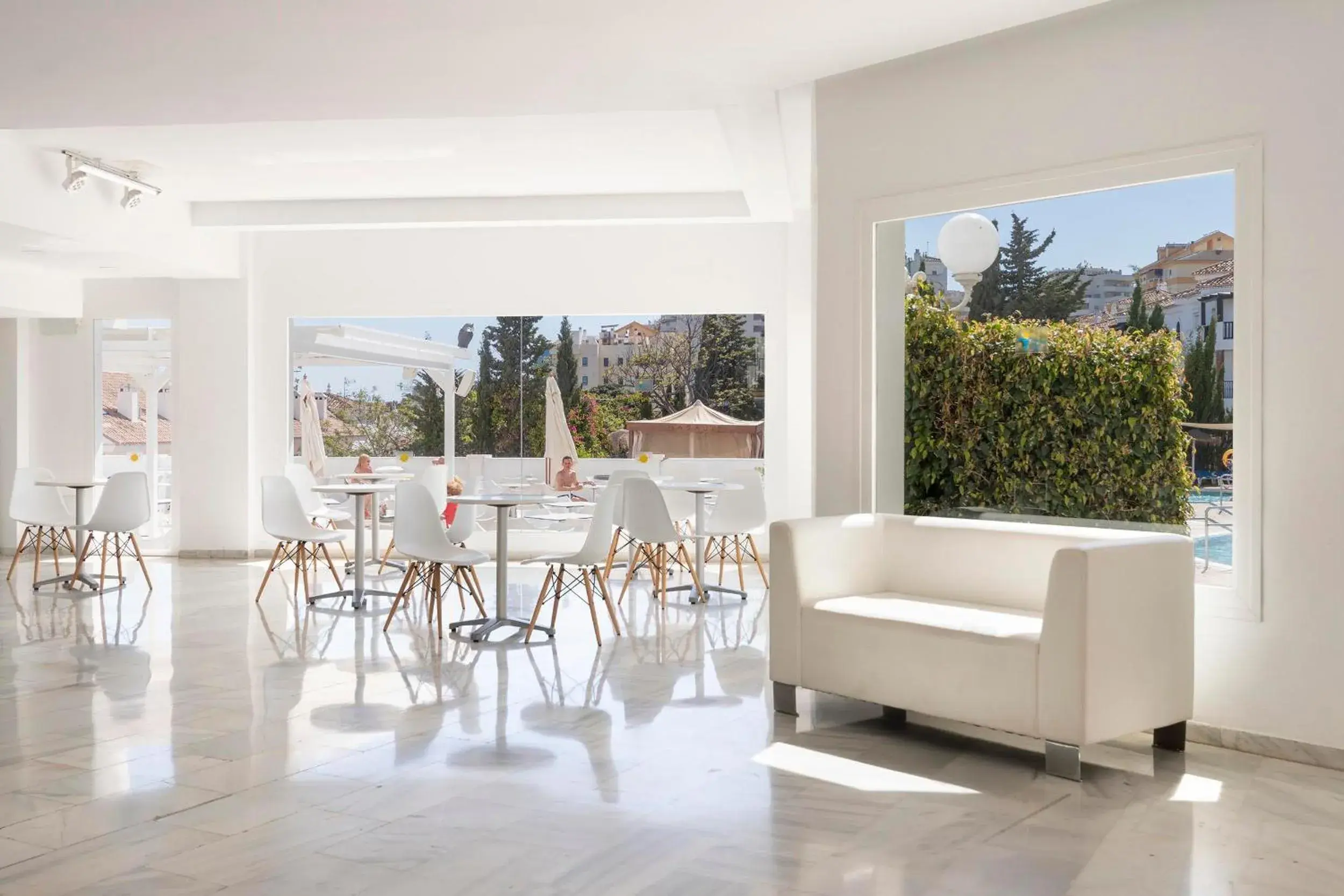 Lobby or reception in Hotel Palia La Roca Lobby or reception in Hotel Palia La Roca