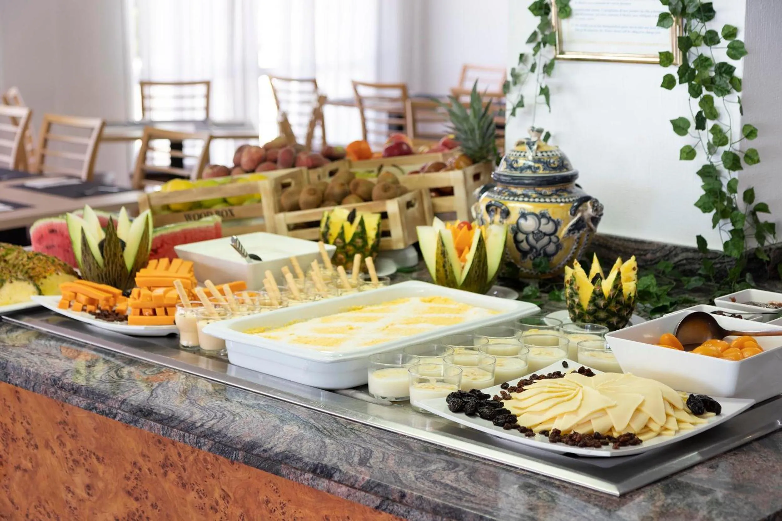 Restaurant/places to eat in Hotel Palia La Roca