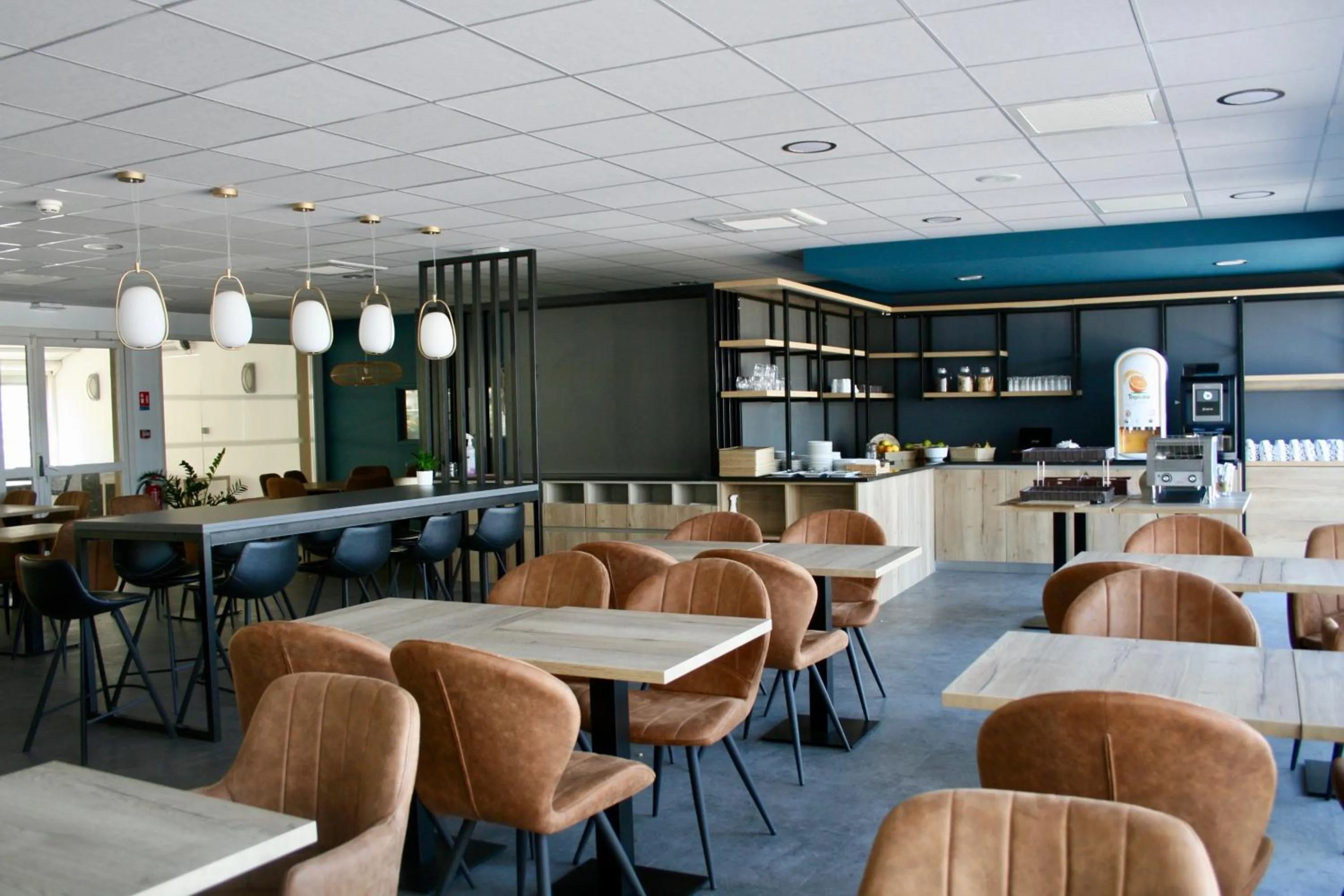 Restaurant/places to eat in Campanile Montpellier Ouest - Croix D'Argent