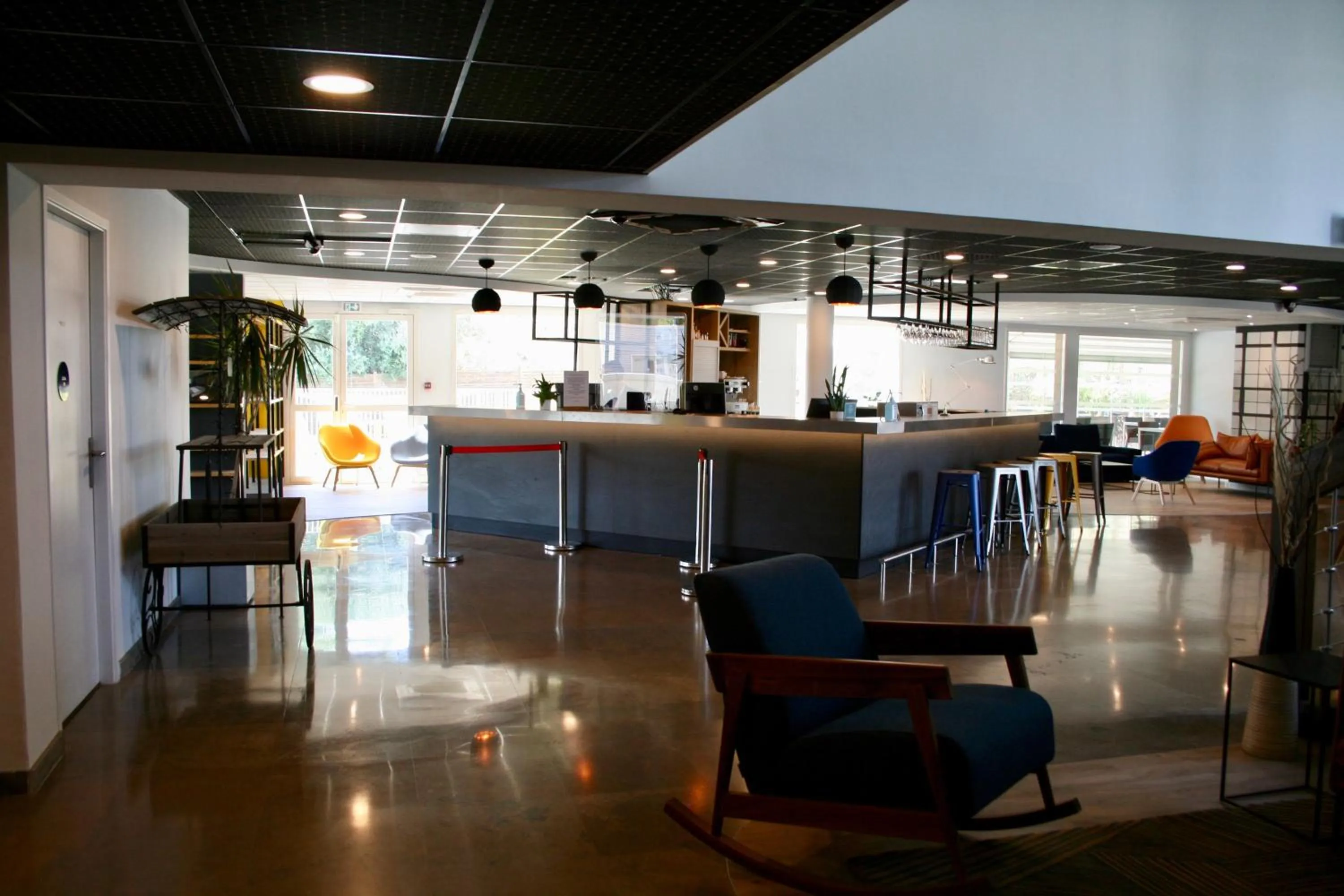 Lobby or reception in Campanile Montpellier Ouest - Croix D'Argent