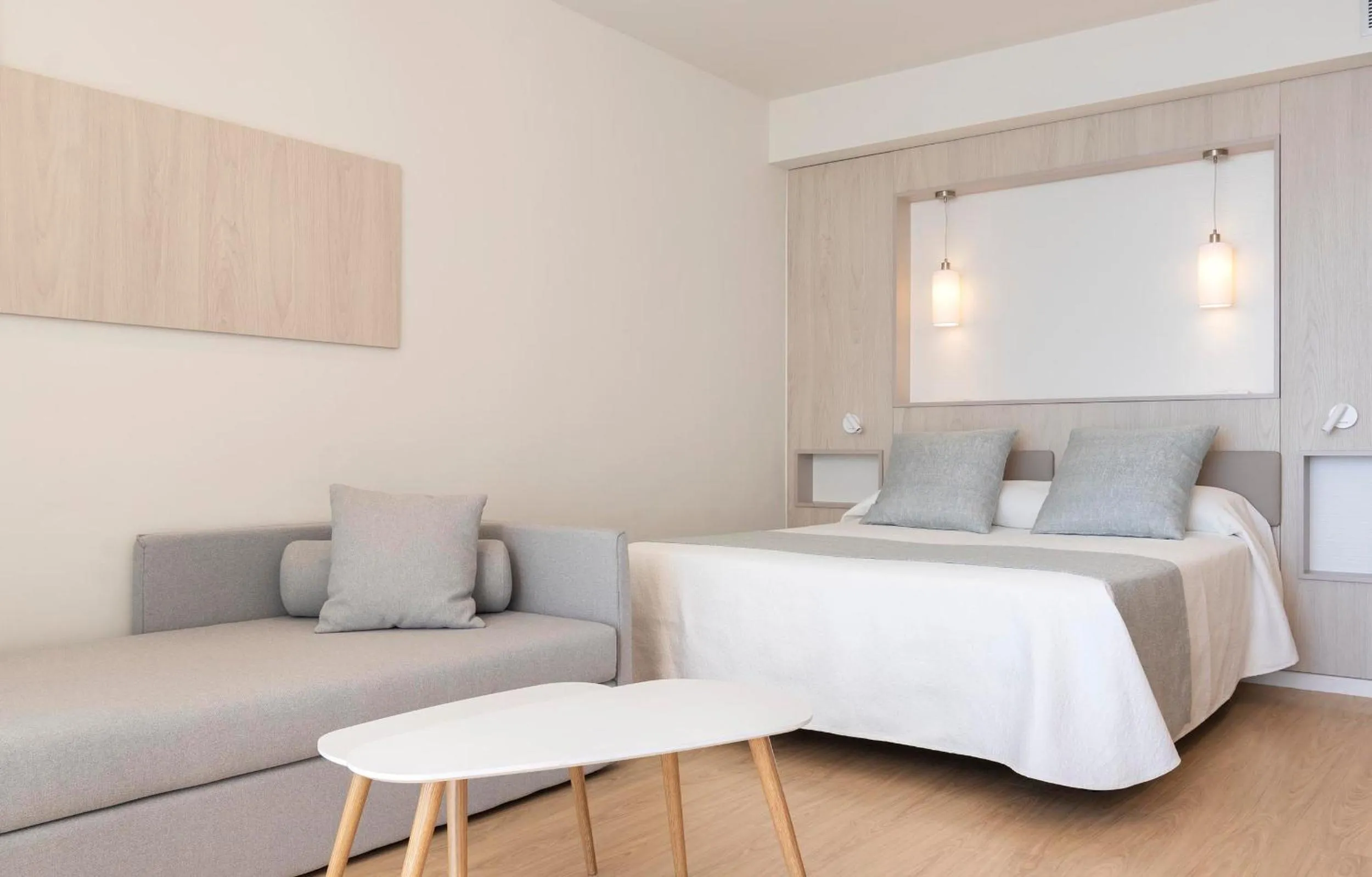 Bed in Hotel Palia Maria Eugenia