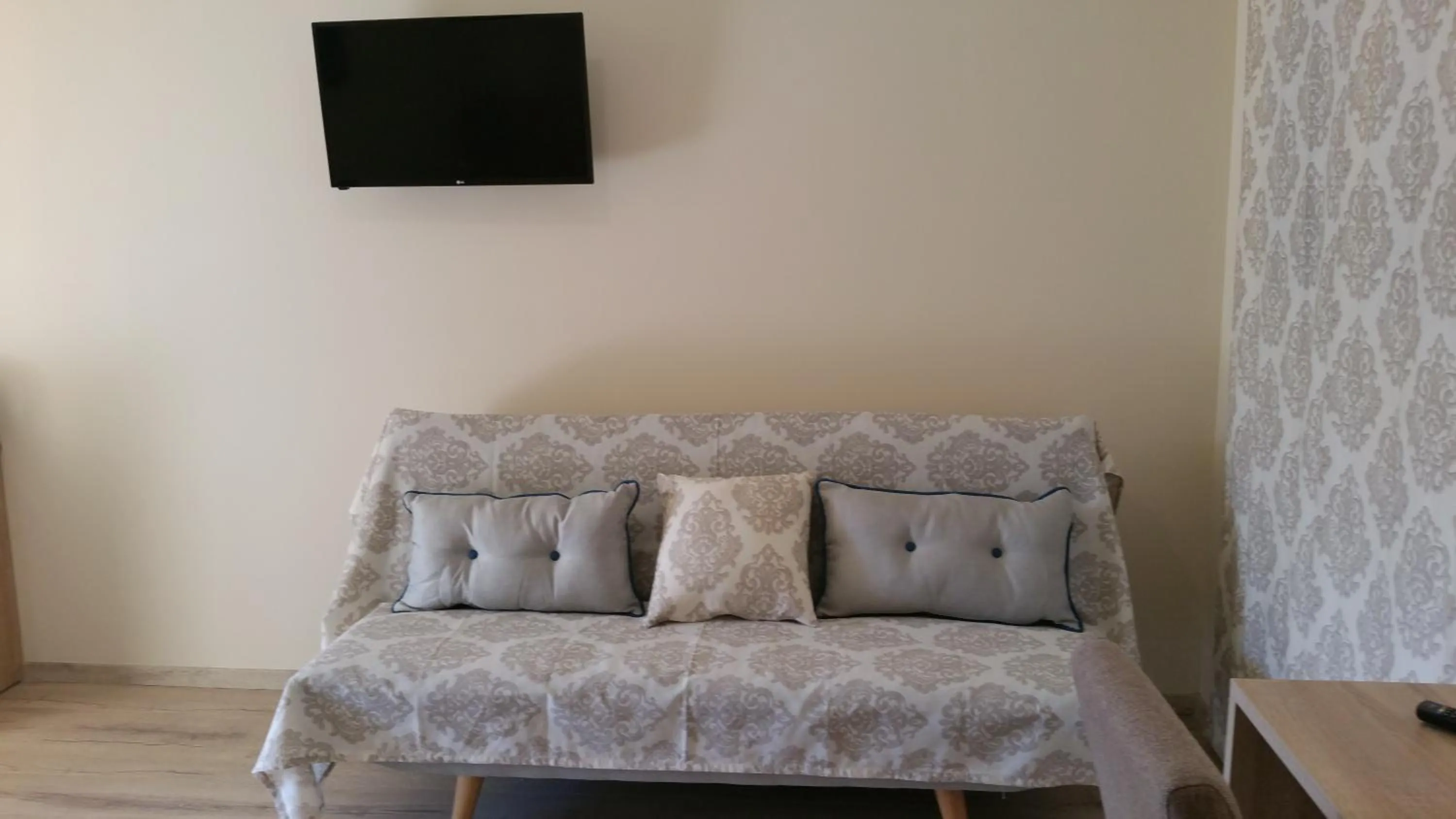 Dreamy Airport's Apartment