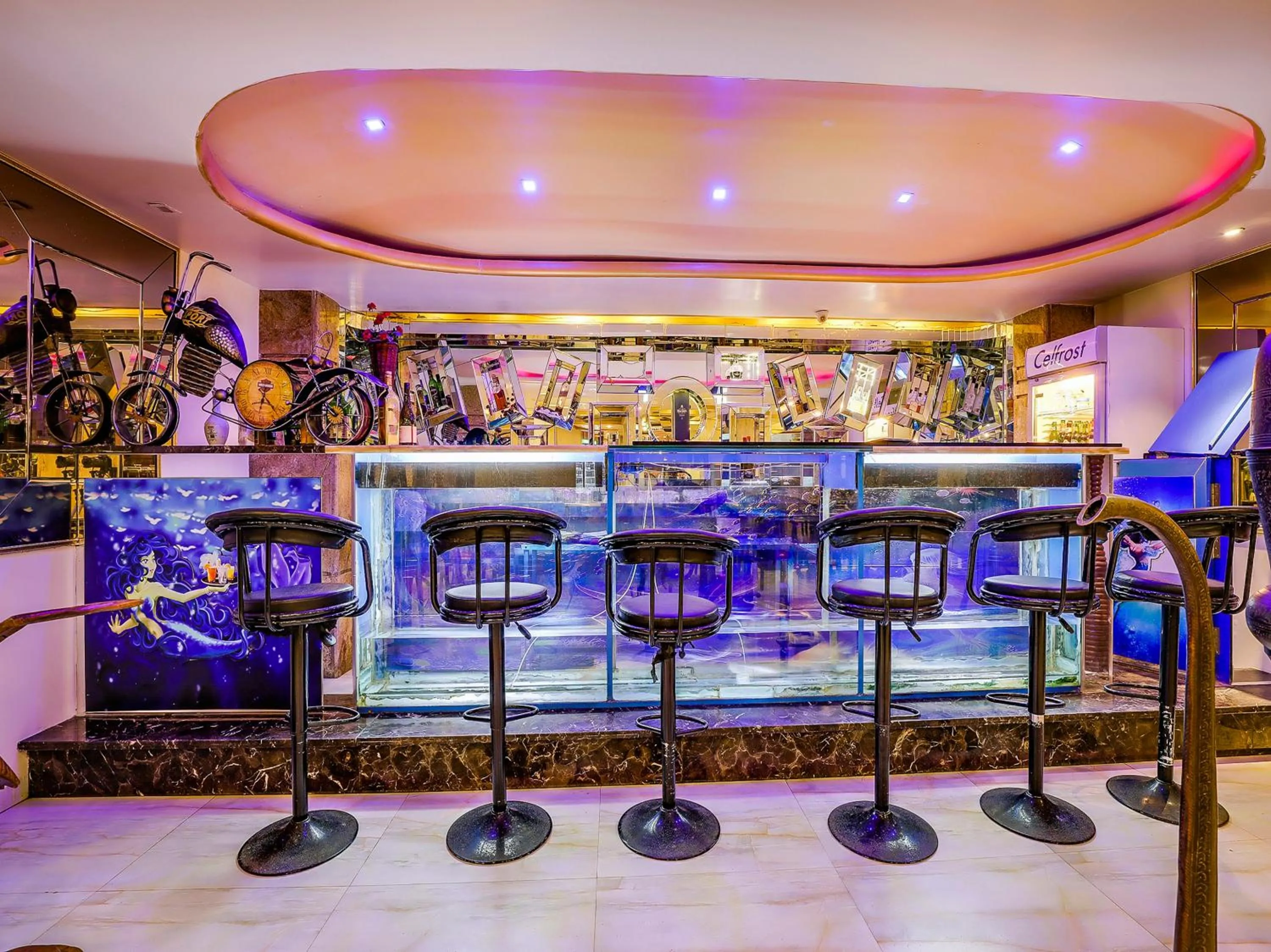 Lounge or bar in Grandeur De Sanchi- Luxury Beach Resort & Spa