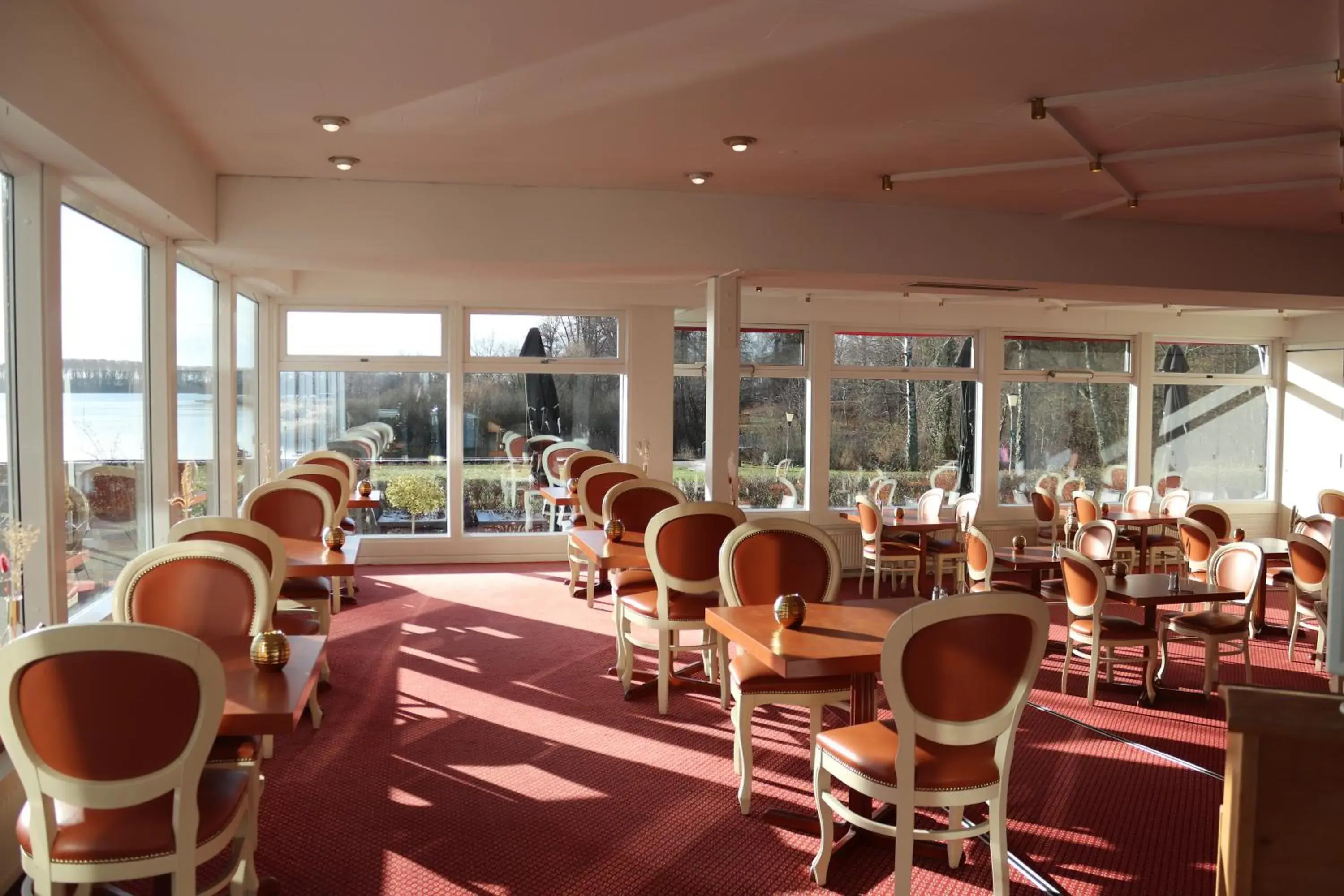 Restaurant/places to eat in Milling Hotel Søpark Restaurant/places to eat in Milling Hotel Søpark