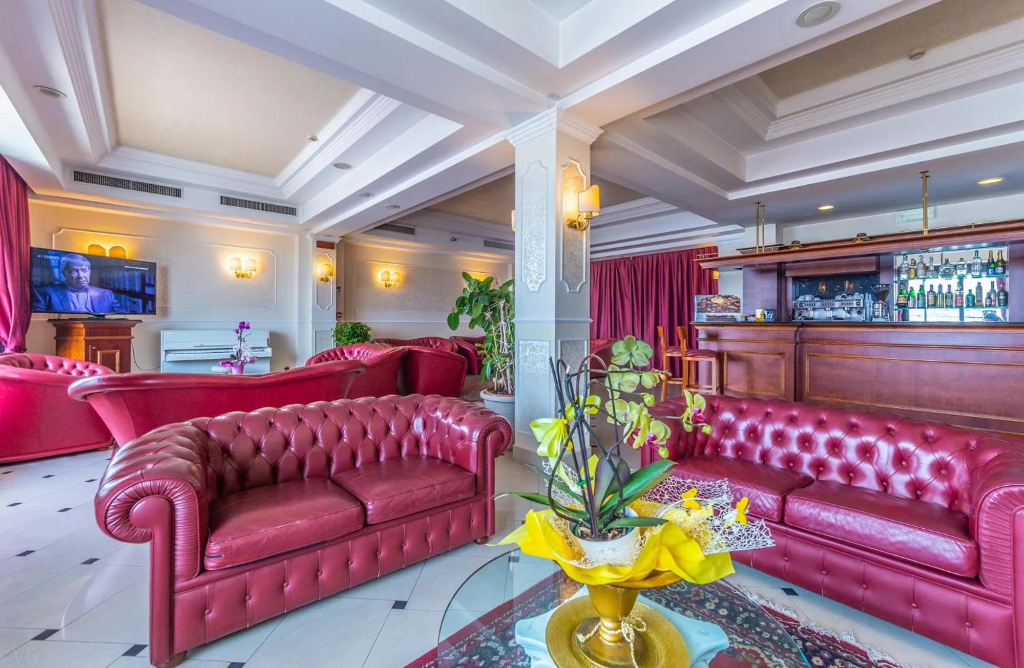 Lounge or bar in Hotel Executive La Fiorita