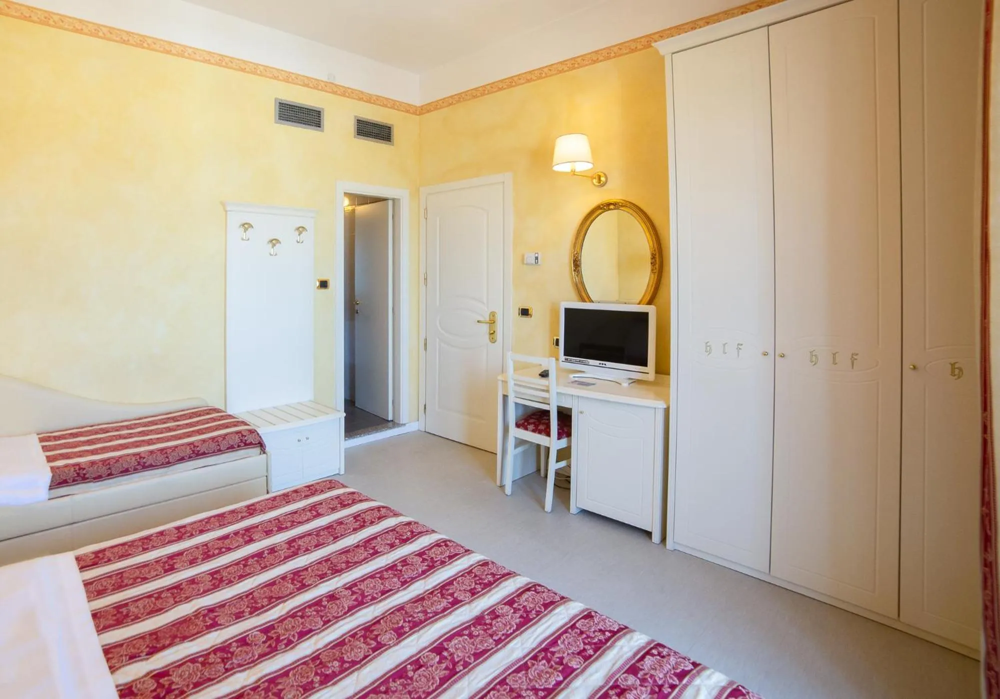 Bed in Hotel Executive La Fiorita