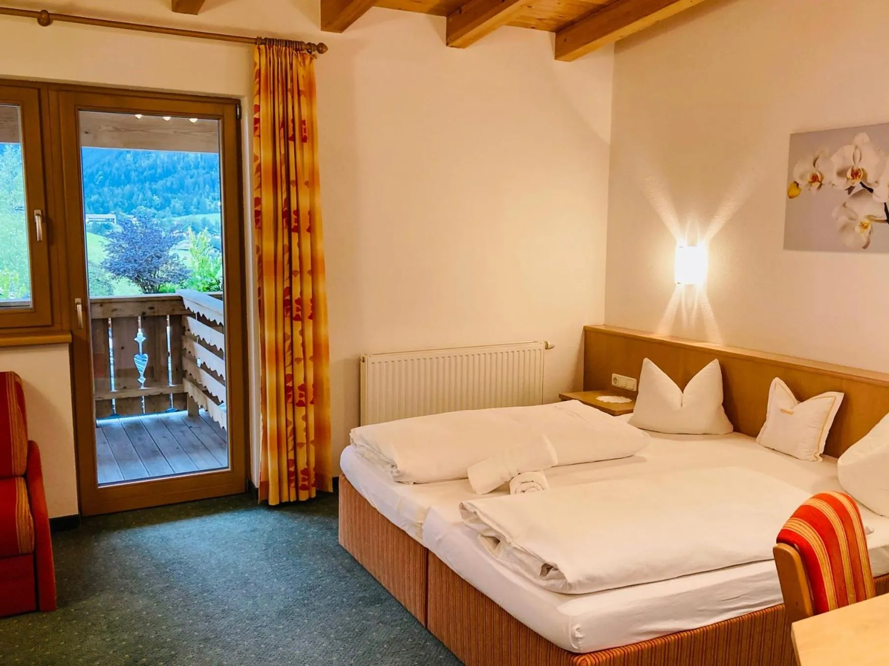 Bed in Aparthotel Tyrol