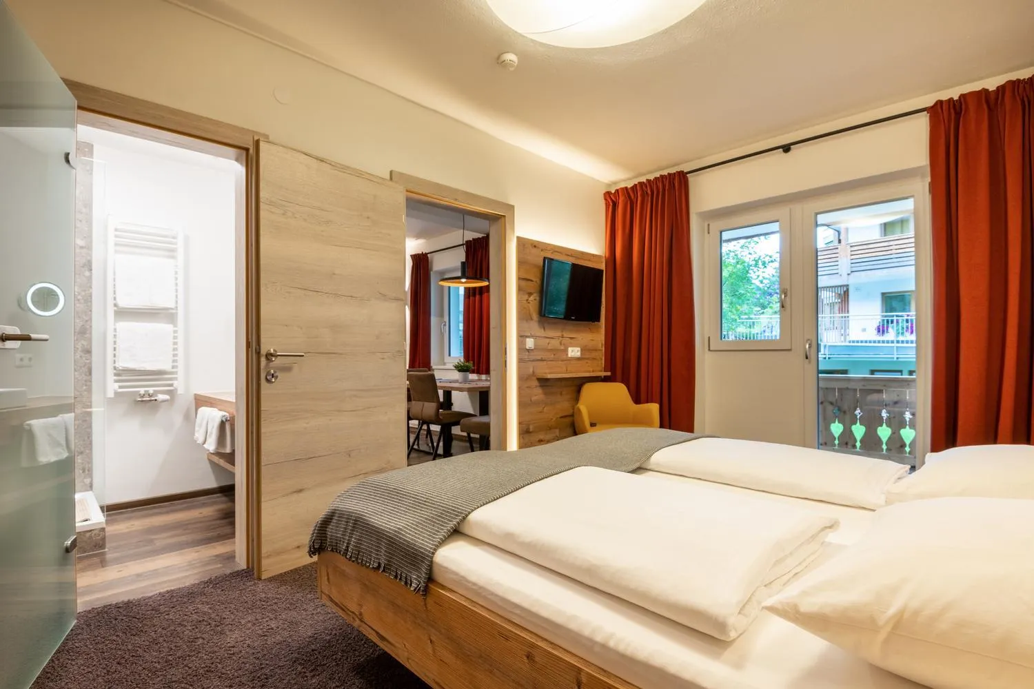 Bed in Aparthotel Tyrol